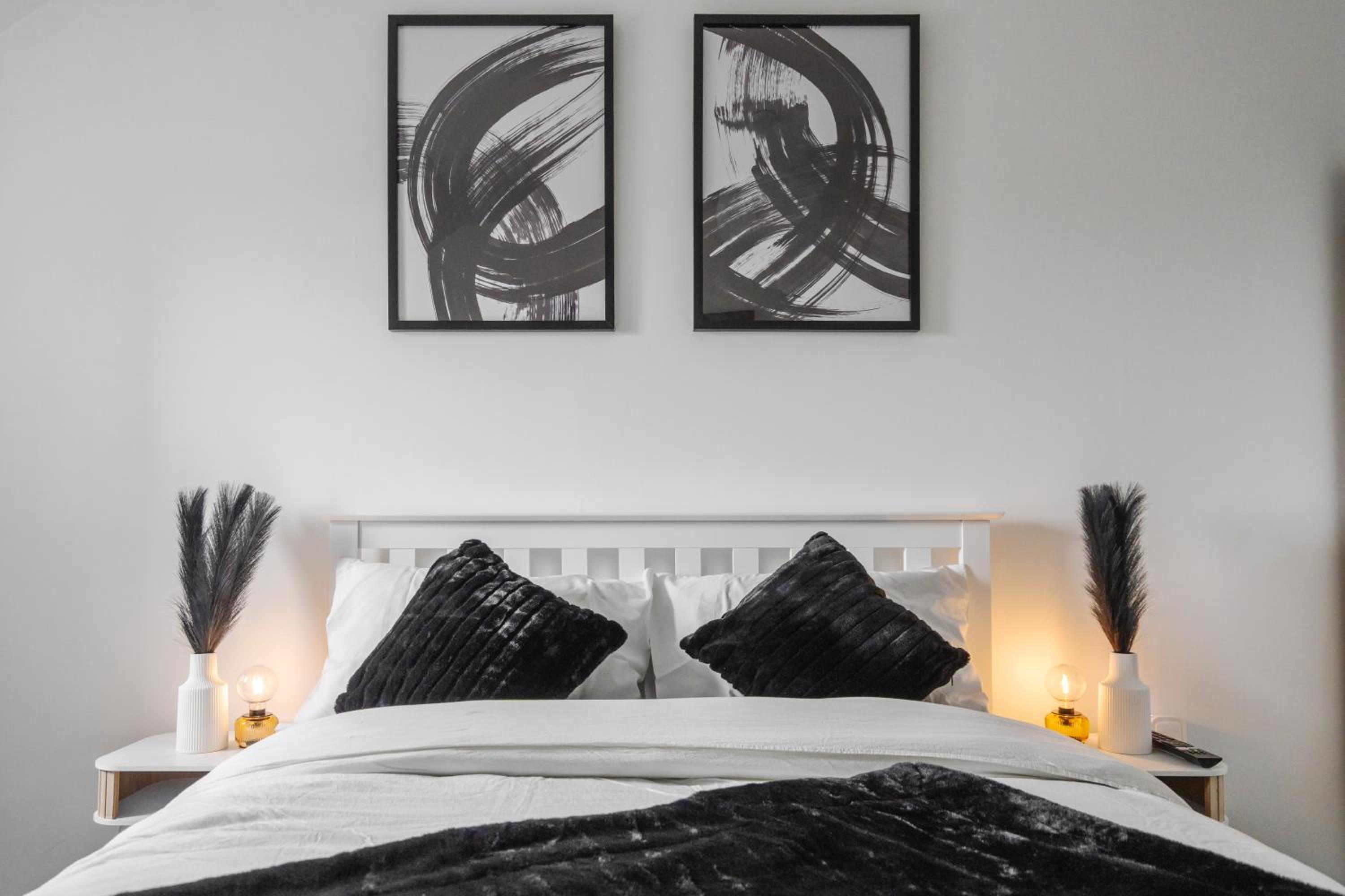 Stylish5 bed By Etihad and Coop live