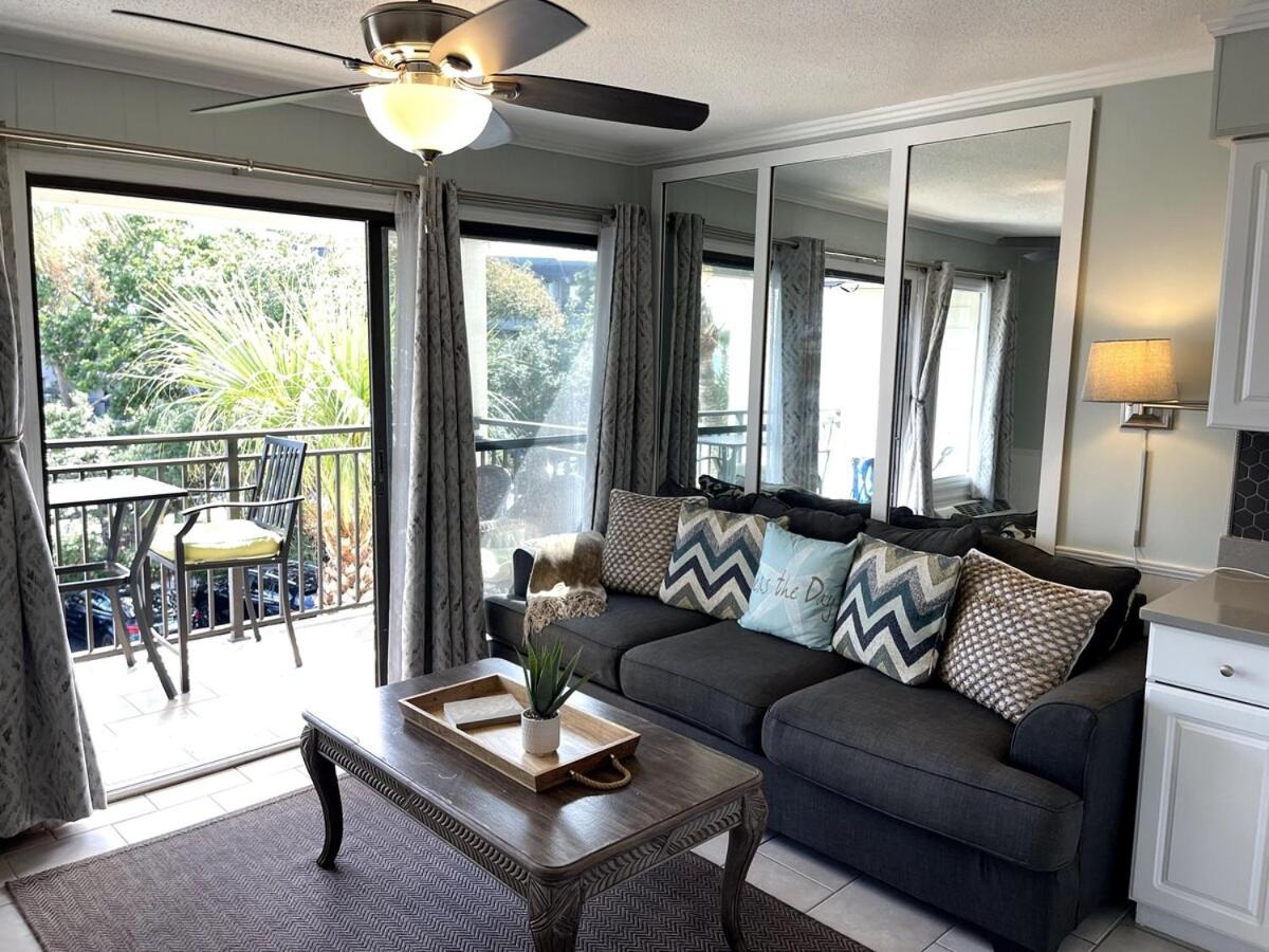 Life is Better Oceanside Retreat-Coligny-#233