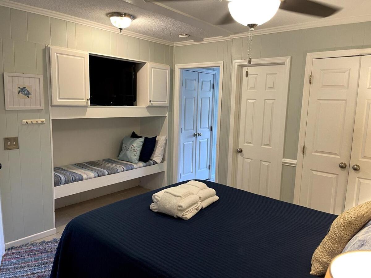 Life is Better Oceanside Retreat-Coligny-#233