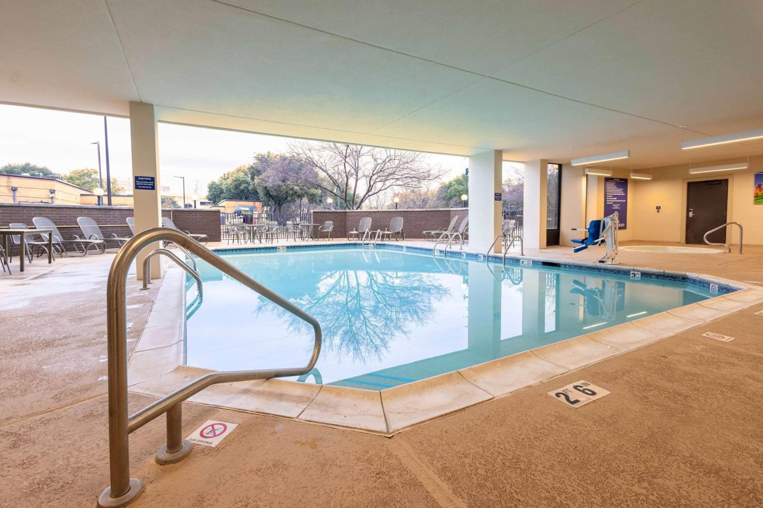 Heritage Inn Suites Houston Sugar Land, Trademark by Wyndham