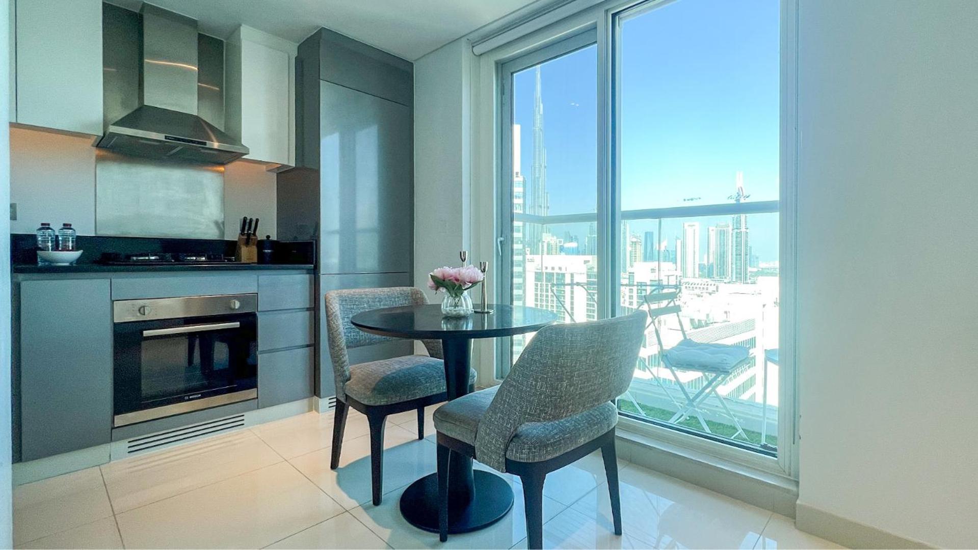 Keyrock Living - Studio with Burj Khalifa View