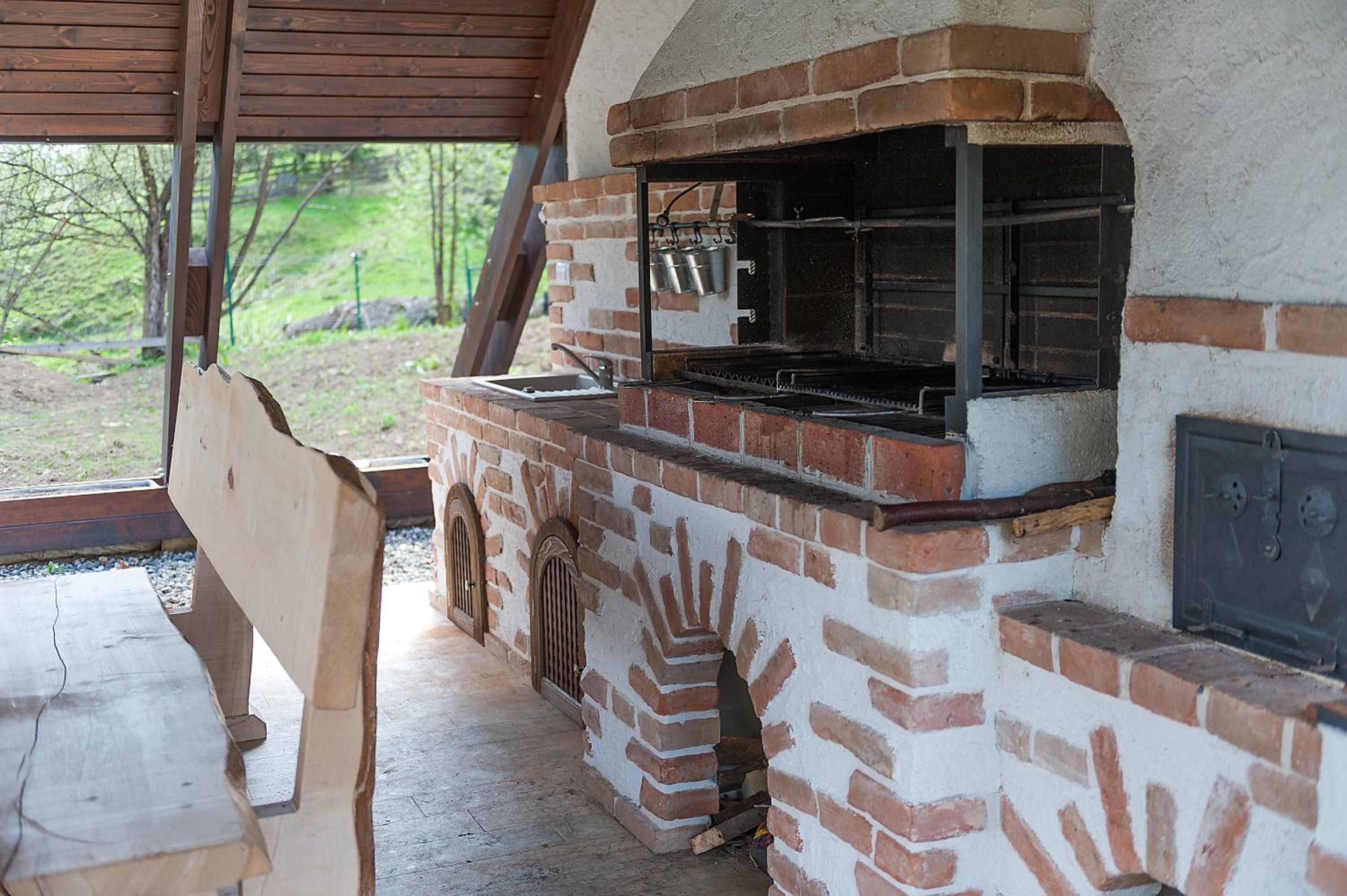 Chalet Hovel view 2