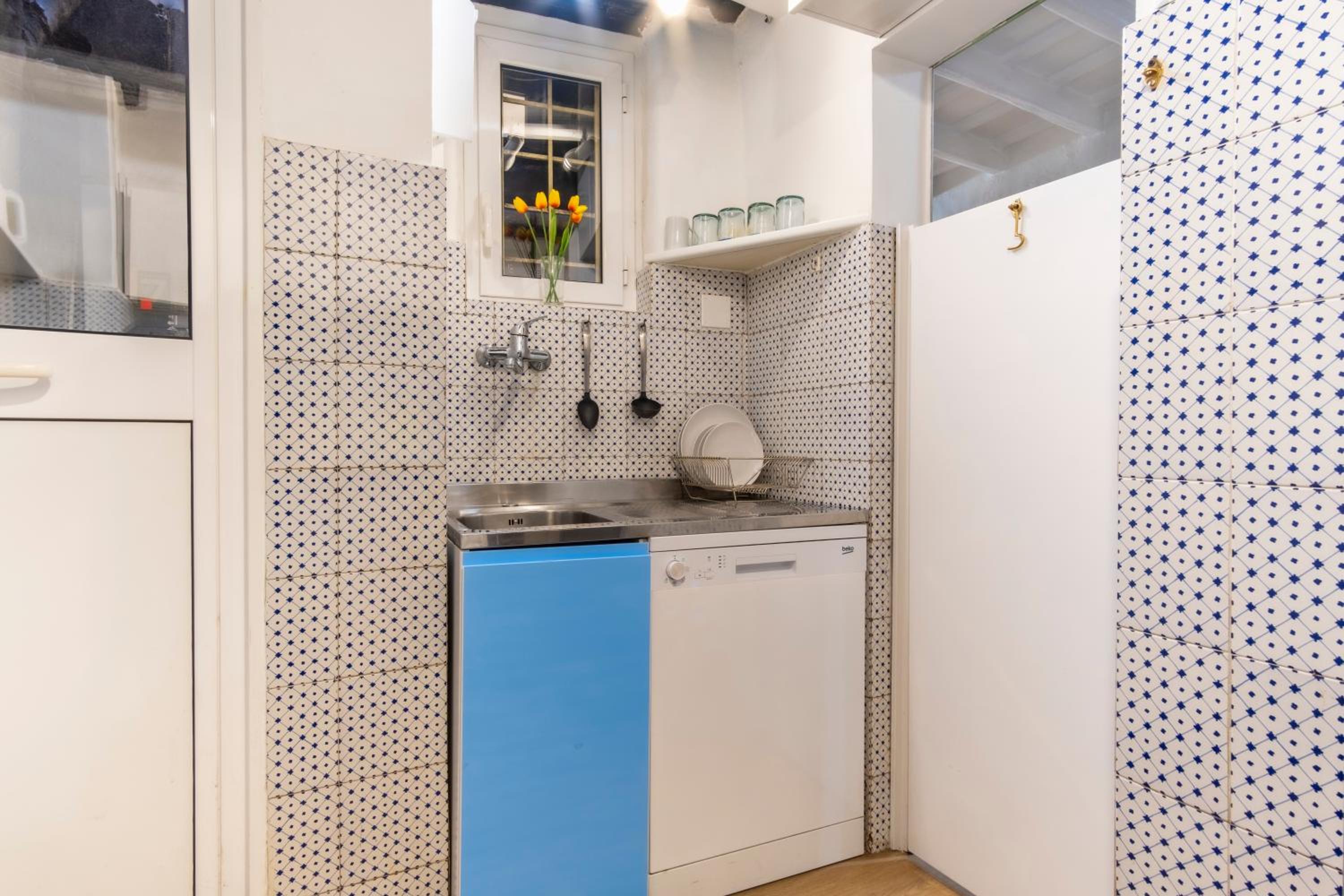 Elegantis Monti Suite Apartment