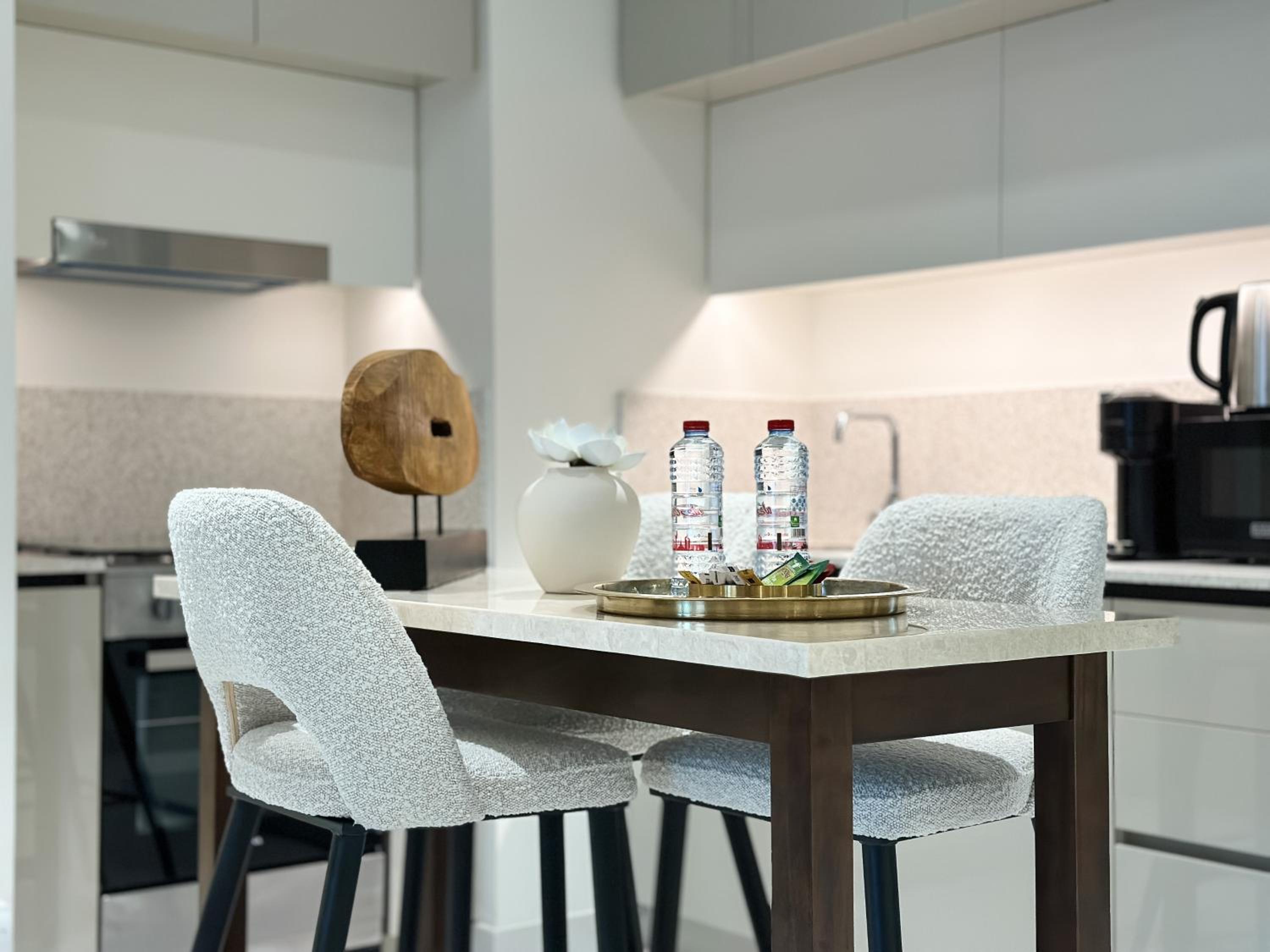 KeyRock Living - Seaview Stay at Emaar Beachfront