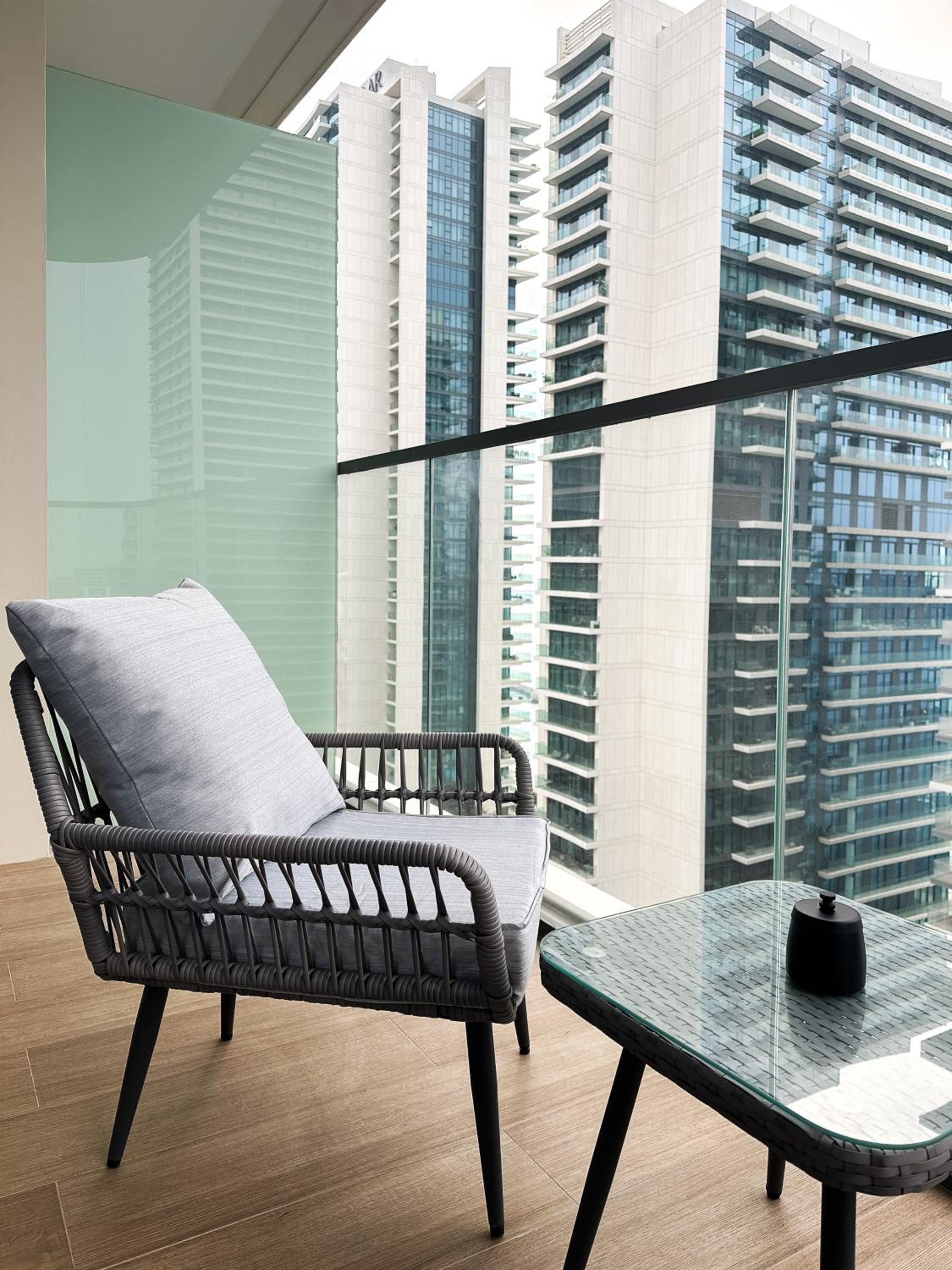 KeyRock Living - Seaview Stay at Emaar Beachfront