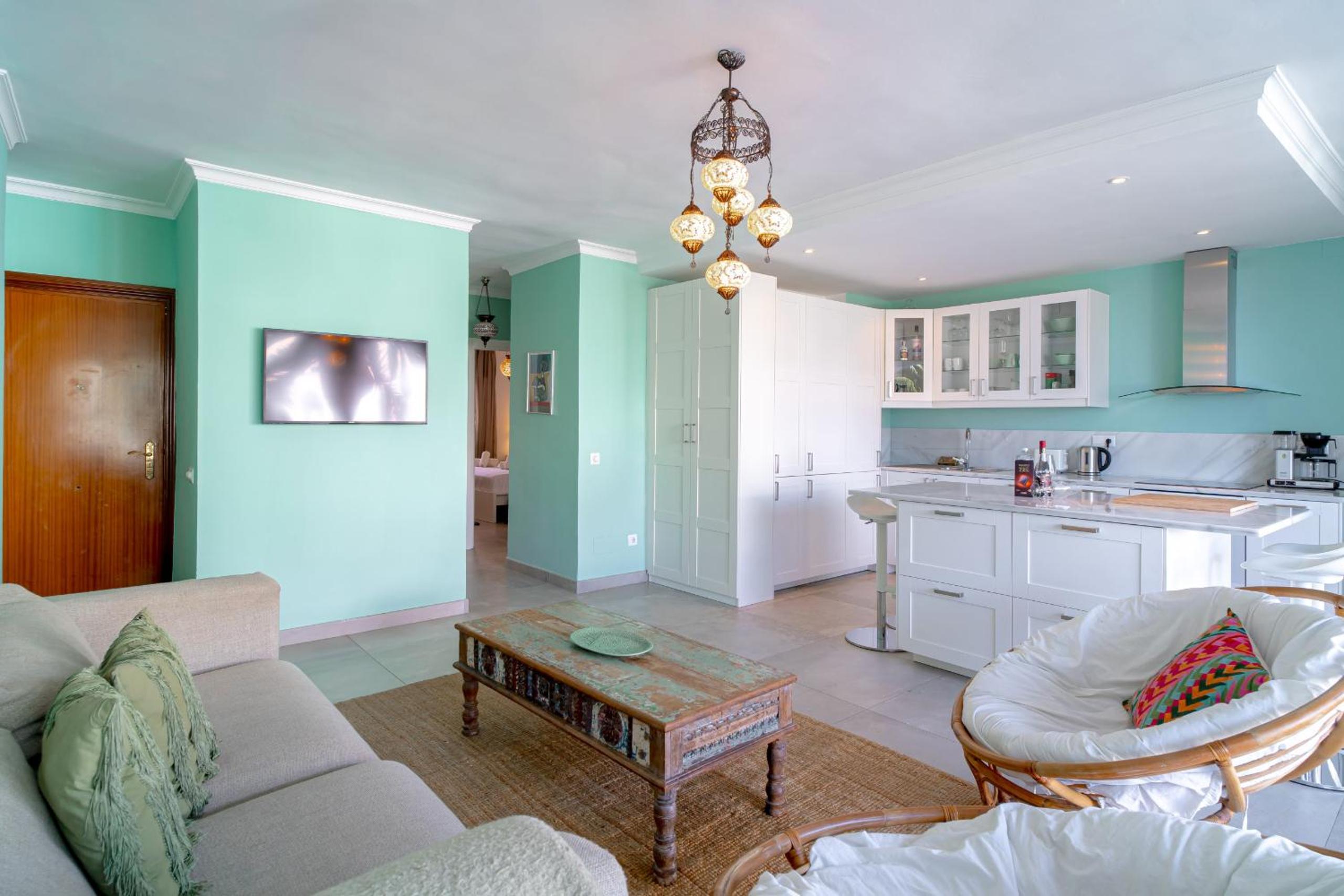 Carabeo 20 Apartment by Casasol