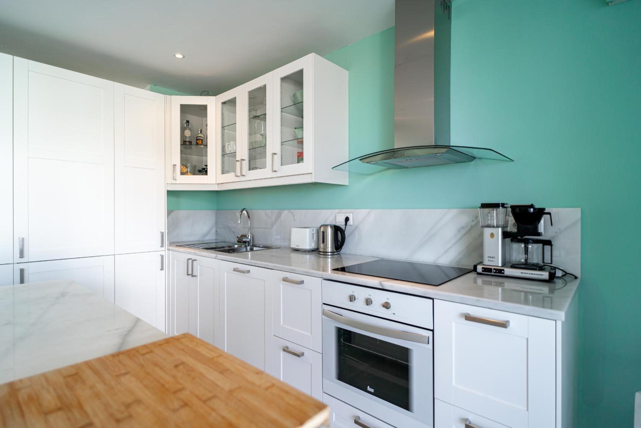 Carabeo 20 Apartment by Casasol
