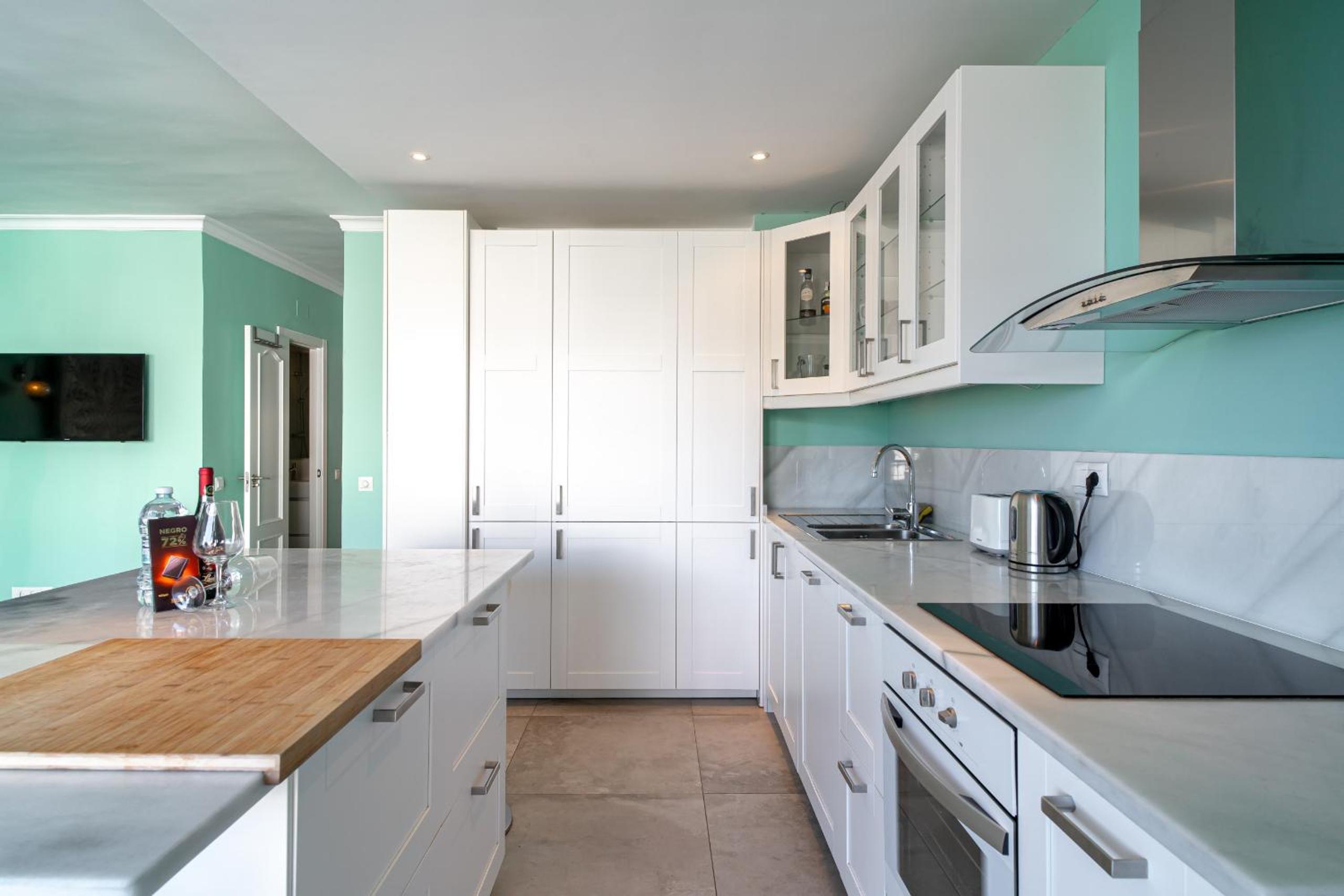 Carabeo 20 Apartment by Casasol