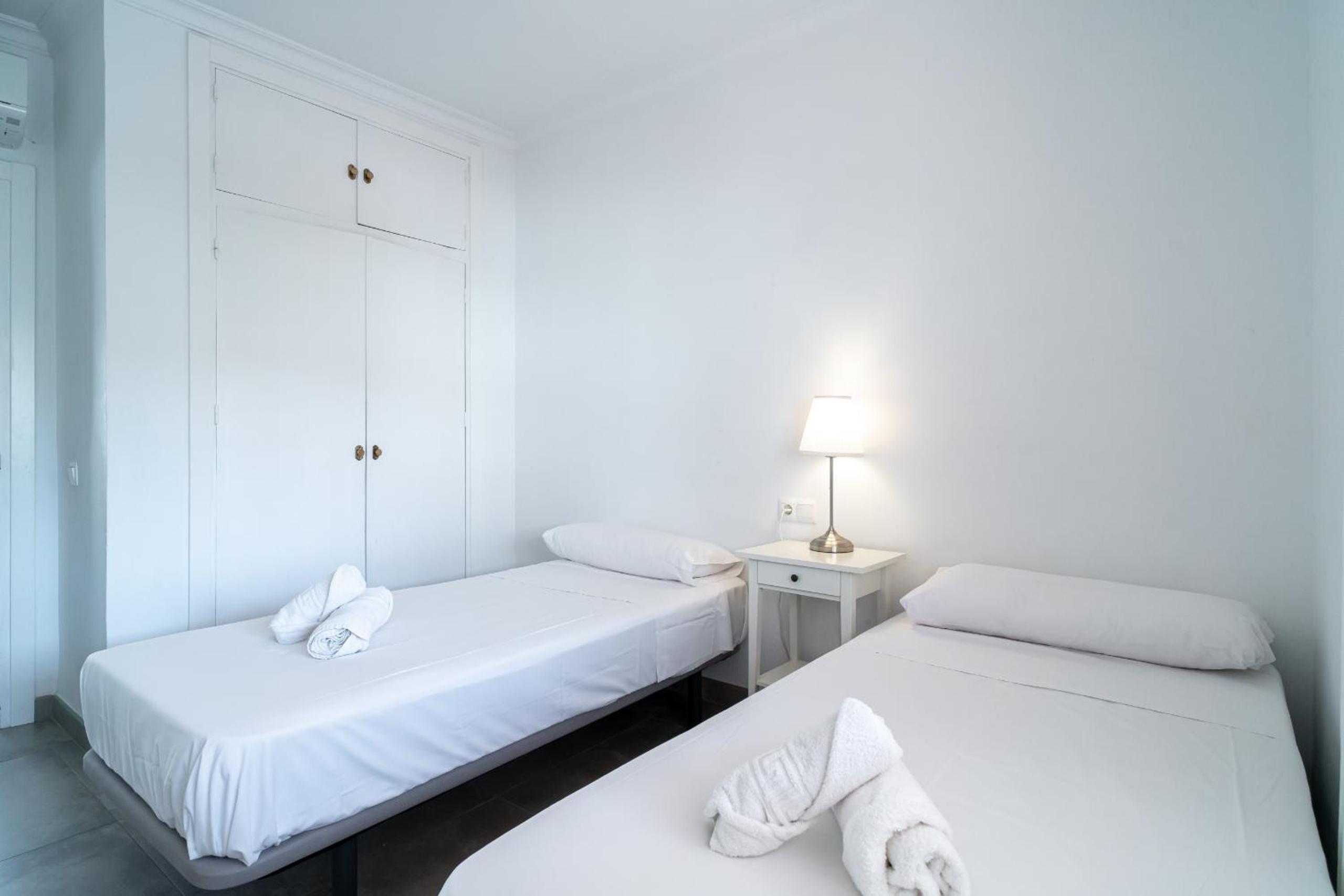Carabeo 20 Apartment by Casasol