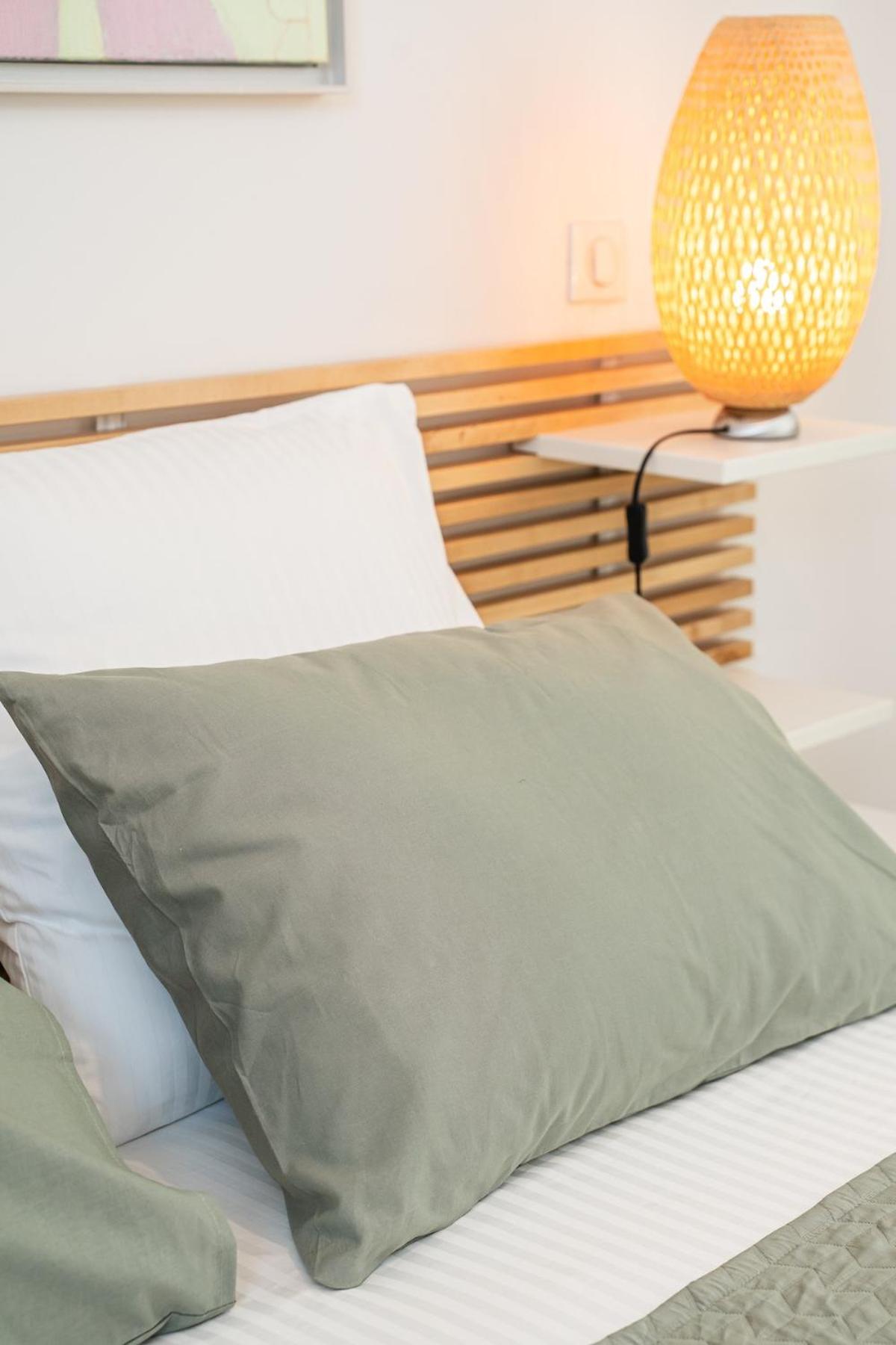 Le Stelia T2 6min gare, 8 min palais et plages, Parking privé