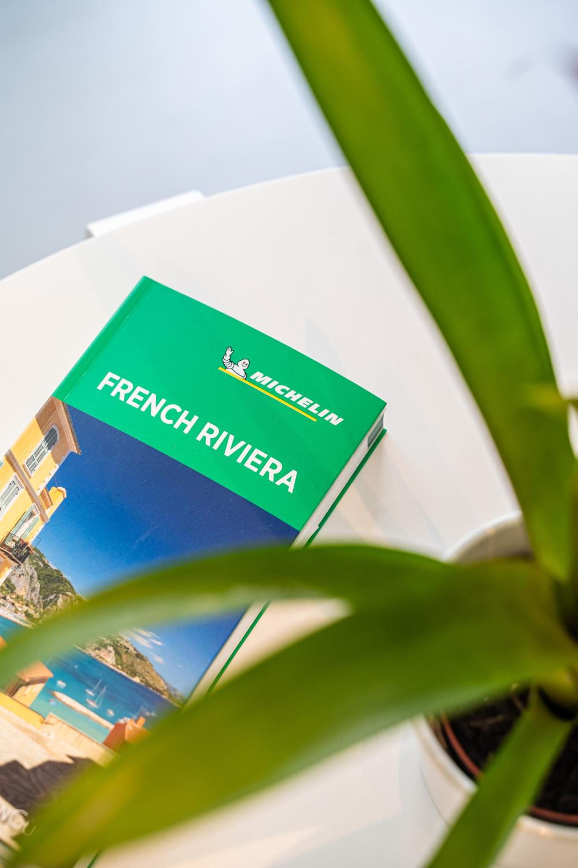 Le Stelia T2 6min gare, 8 min palais et plages, Parking privé