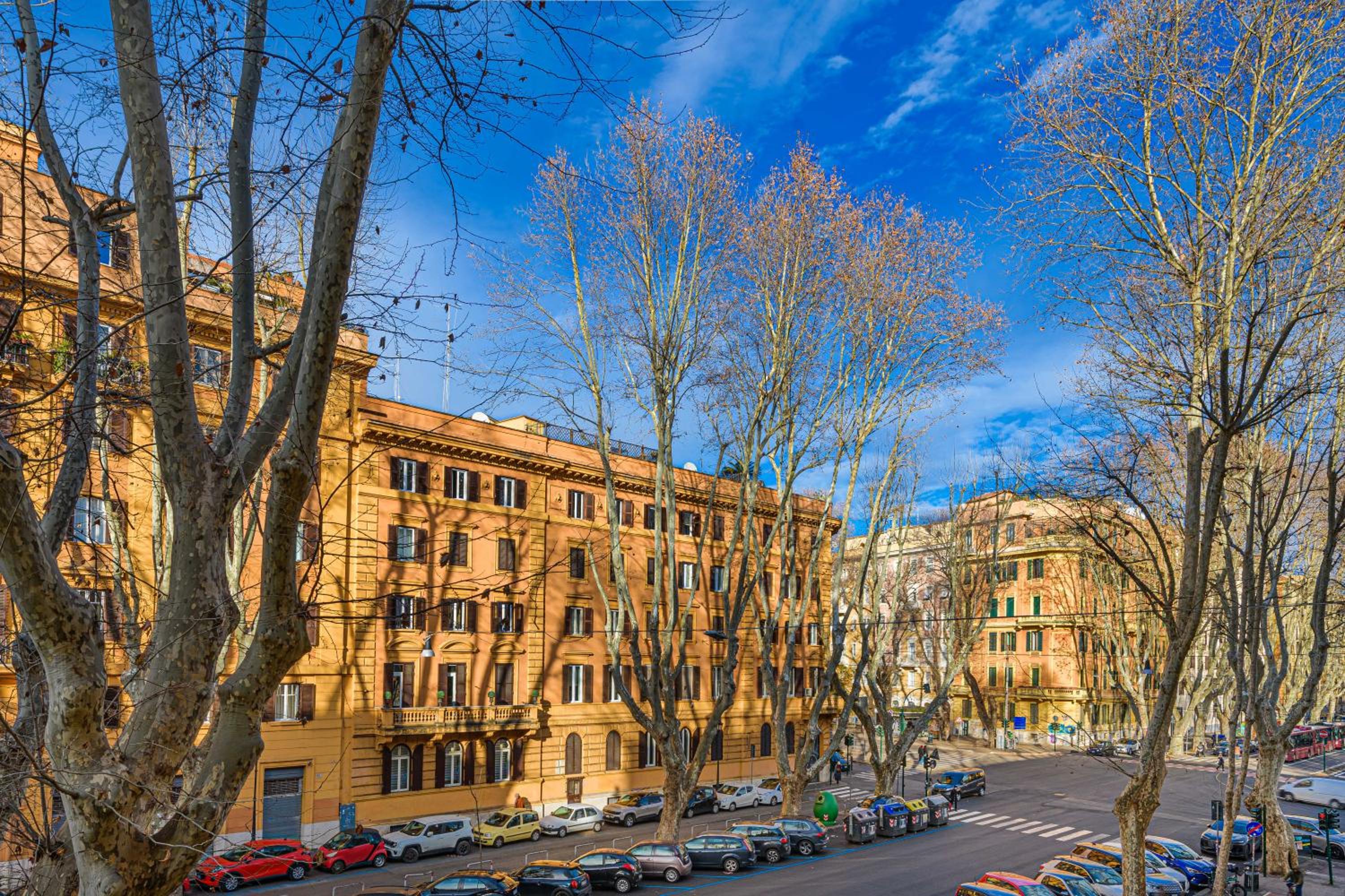 Rome Aparts - 3 bedrooms luxury apartment at St Peter
