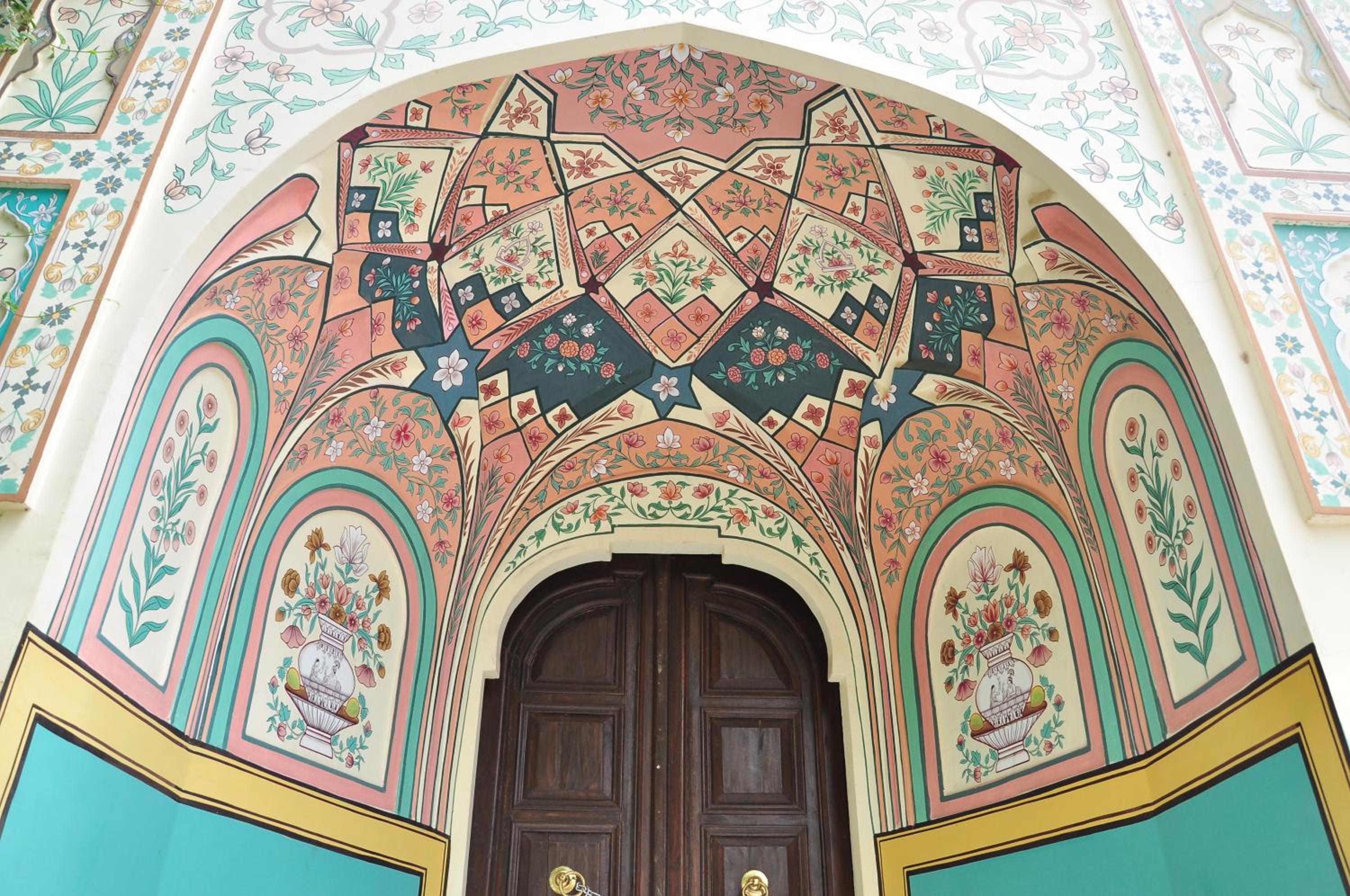Rani Mahal Hotel