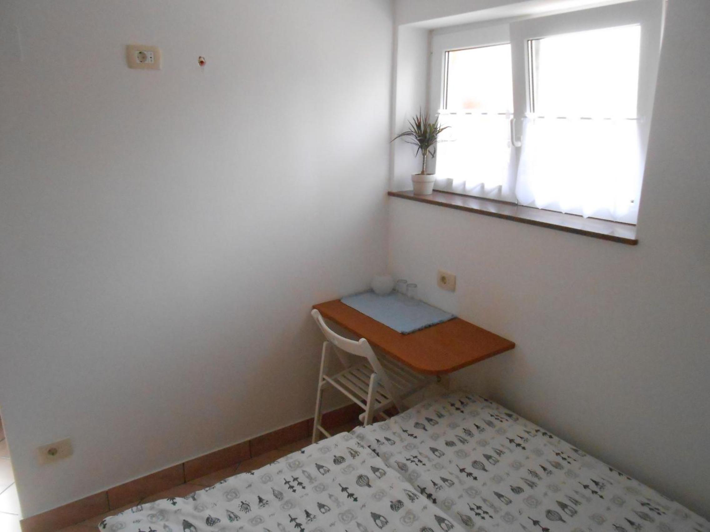 Photo 43