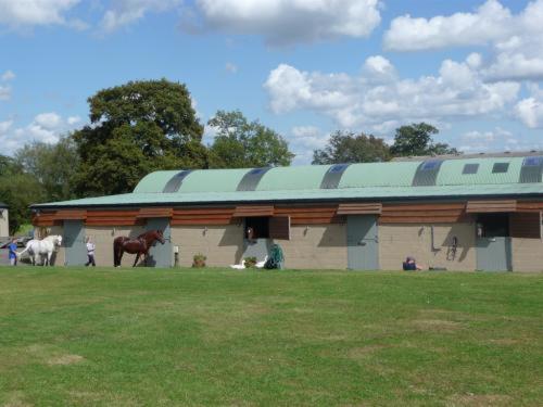 The Stables - Deer Park Farm