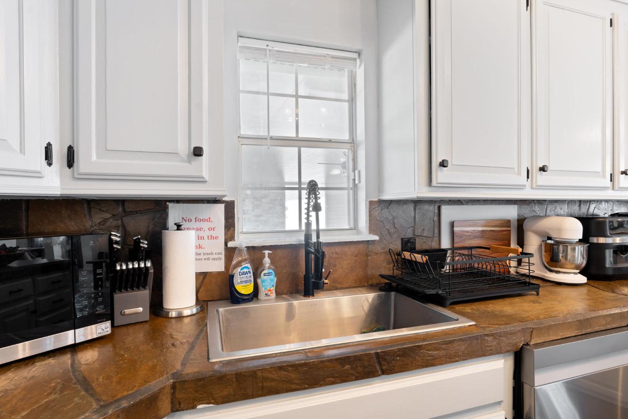 7BR Lakehome For Relocation & Extended Stays #NH
