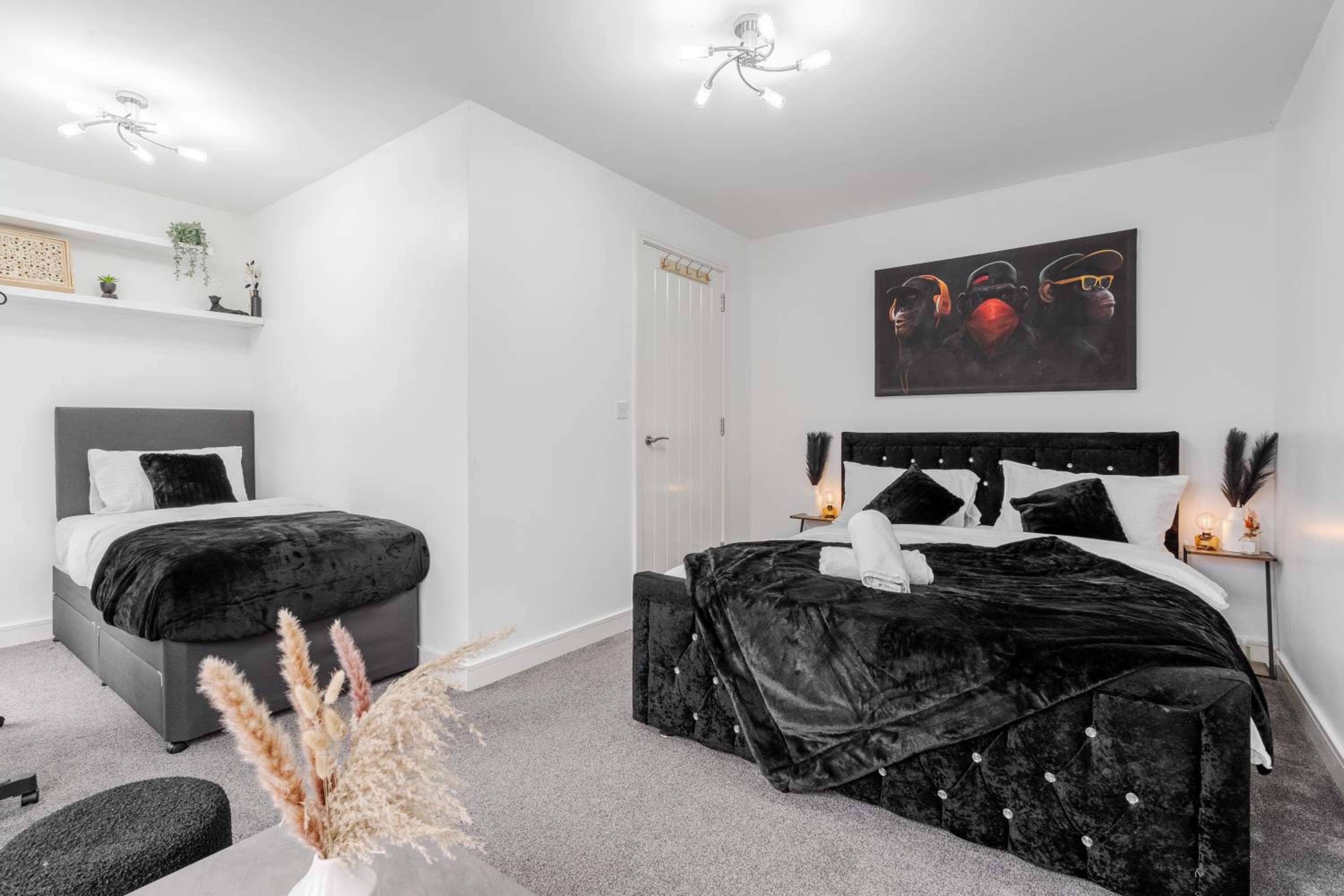 Stylish5 bed By Etihad and Coop live