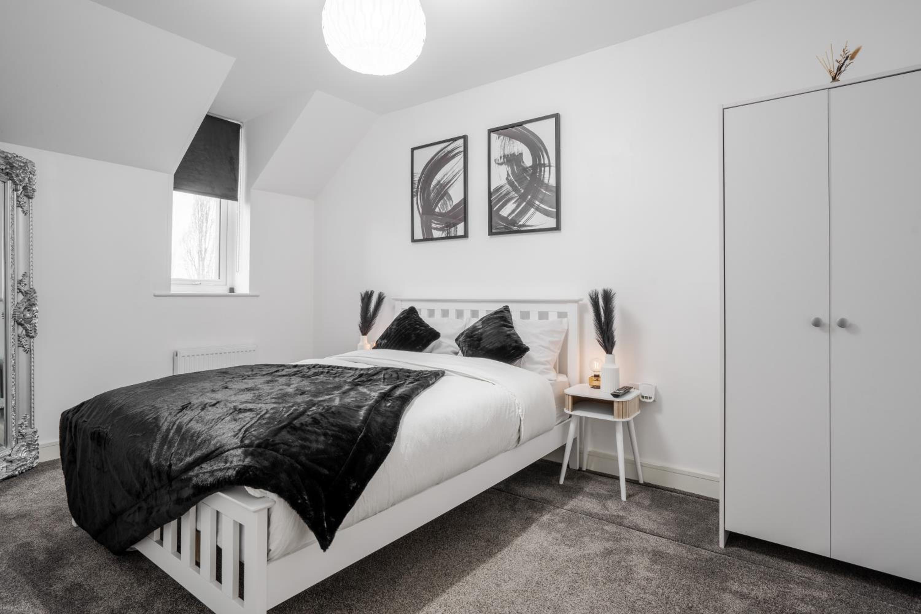 Stylish5 bed By Etihad and Coop live