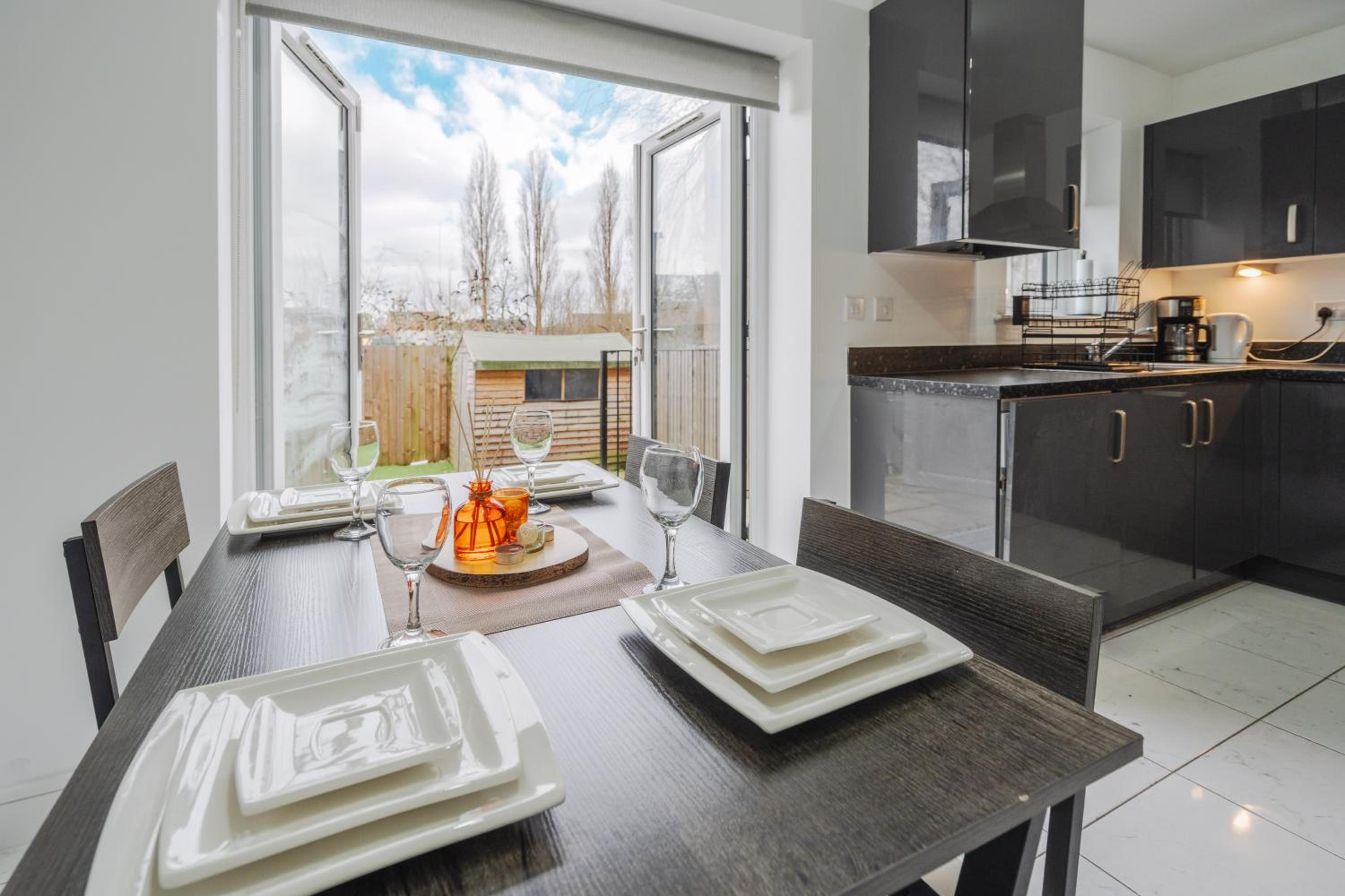 Stylish5 bed By Etihad and Coop live