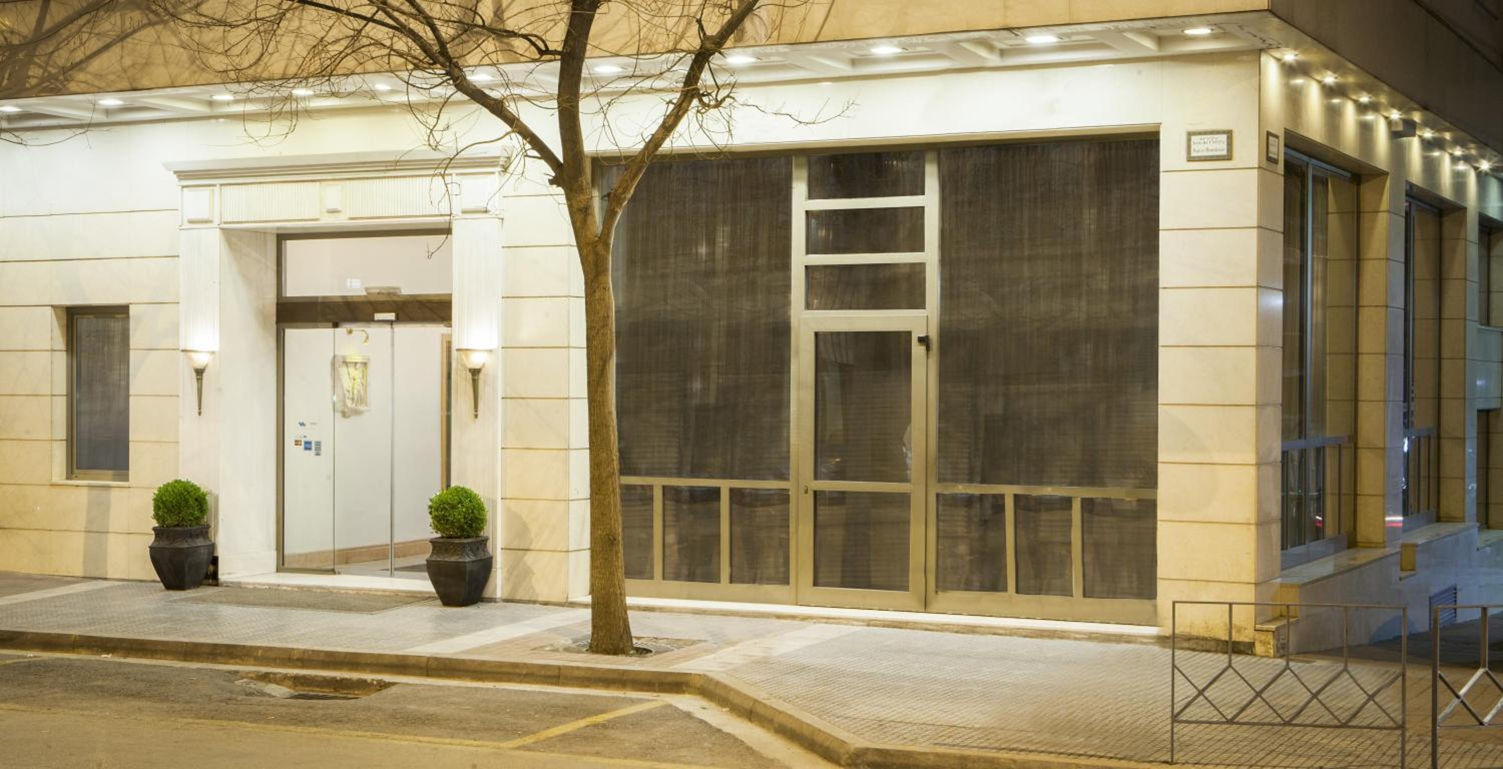 Hotel Telioni Hotel - Image 1