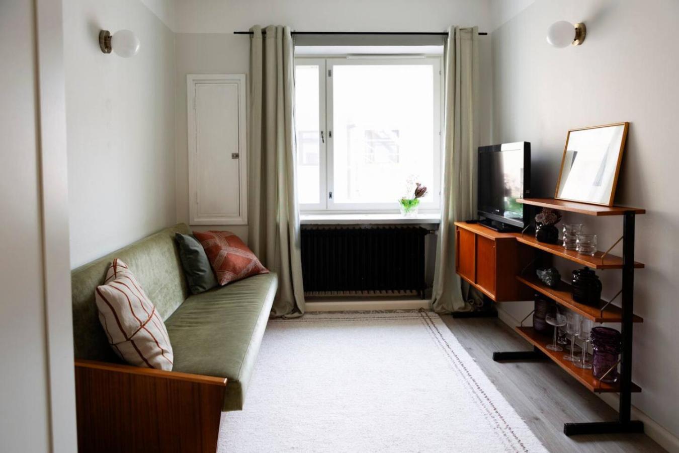 Vintage Modern Apartment by Sea - Eiranranta