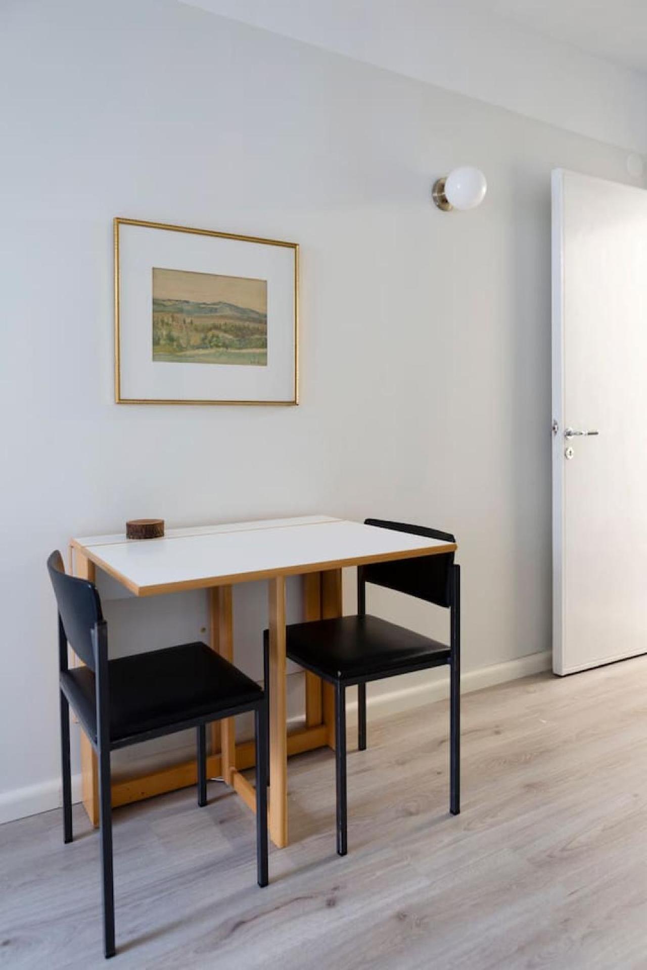 Vintage Modern Apartment by Sea - Eiranranta