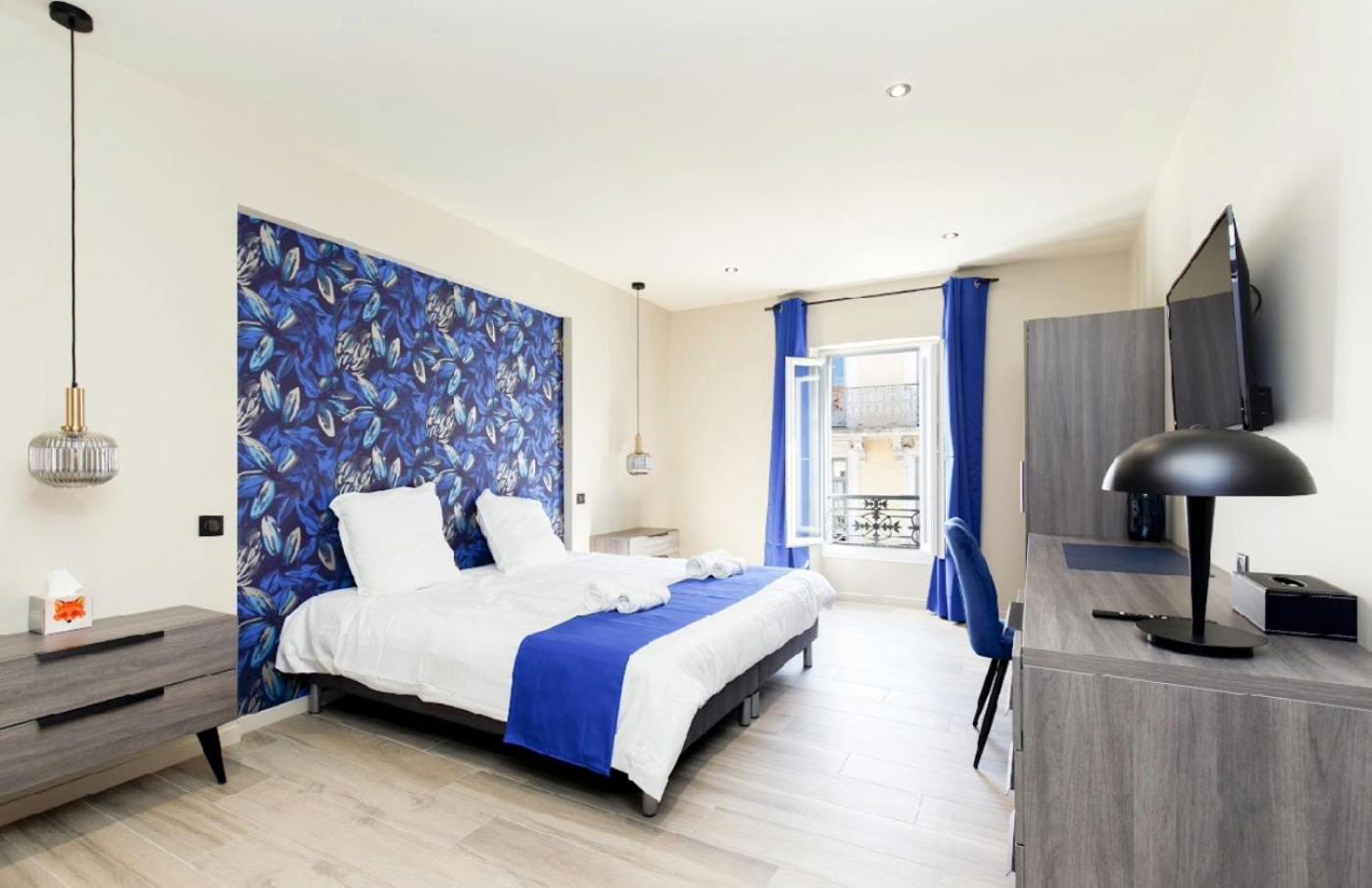 3 Bed - Ascenseur - 2 min du Palais - Climatisé photo 5