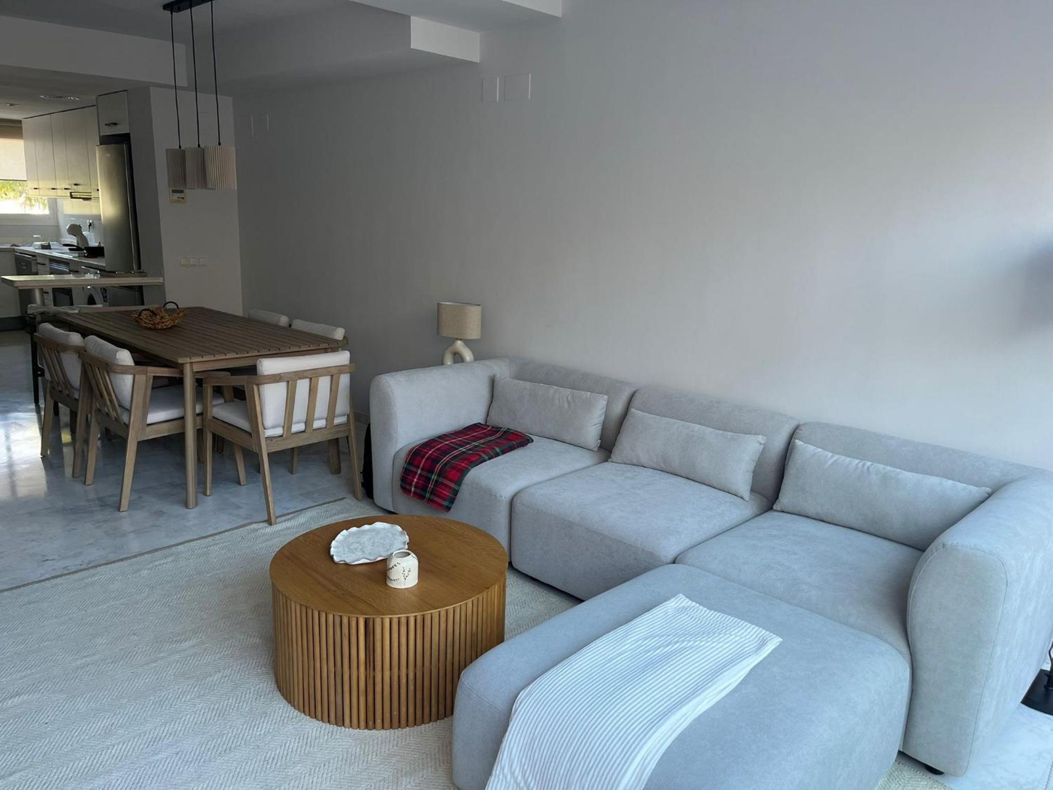 Spacious townhouse in Jávea with swimming pool