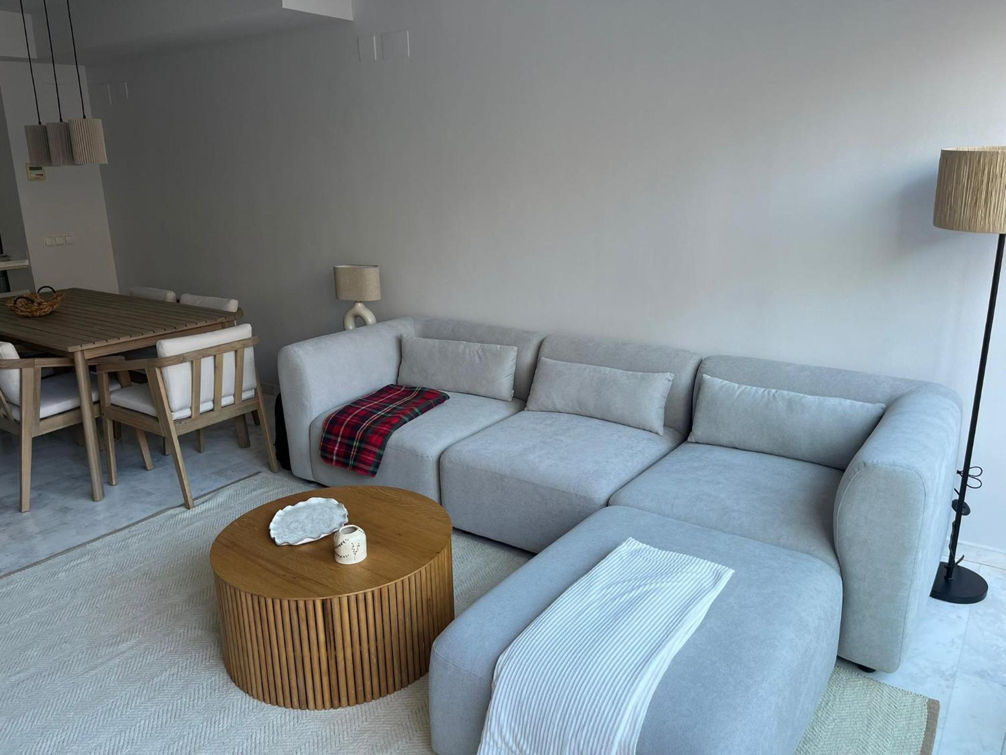 Spacious townhouse in Jávea with swimming pool