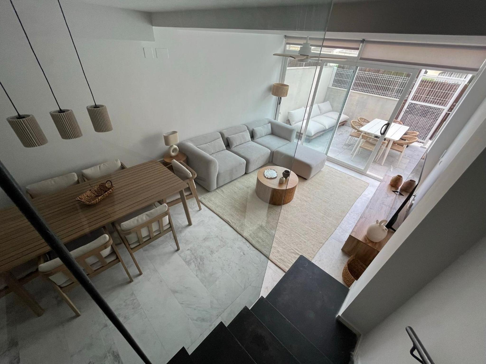 Spacious townhouse in Jávea with swimming pool