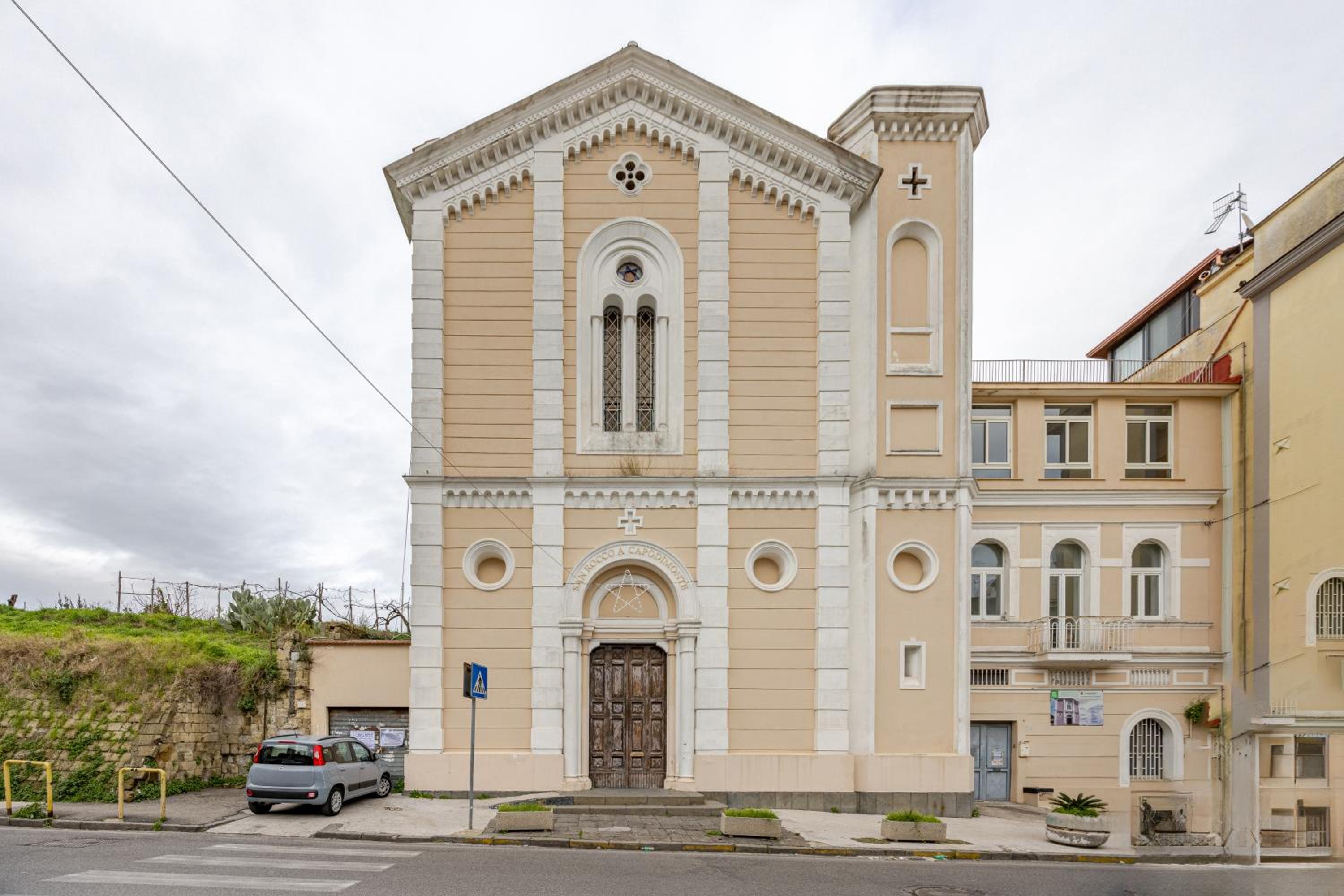 Royal Palace Capodimonte - Just a stone's throw from the city center