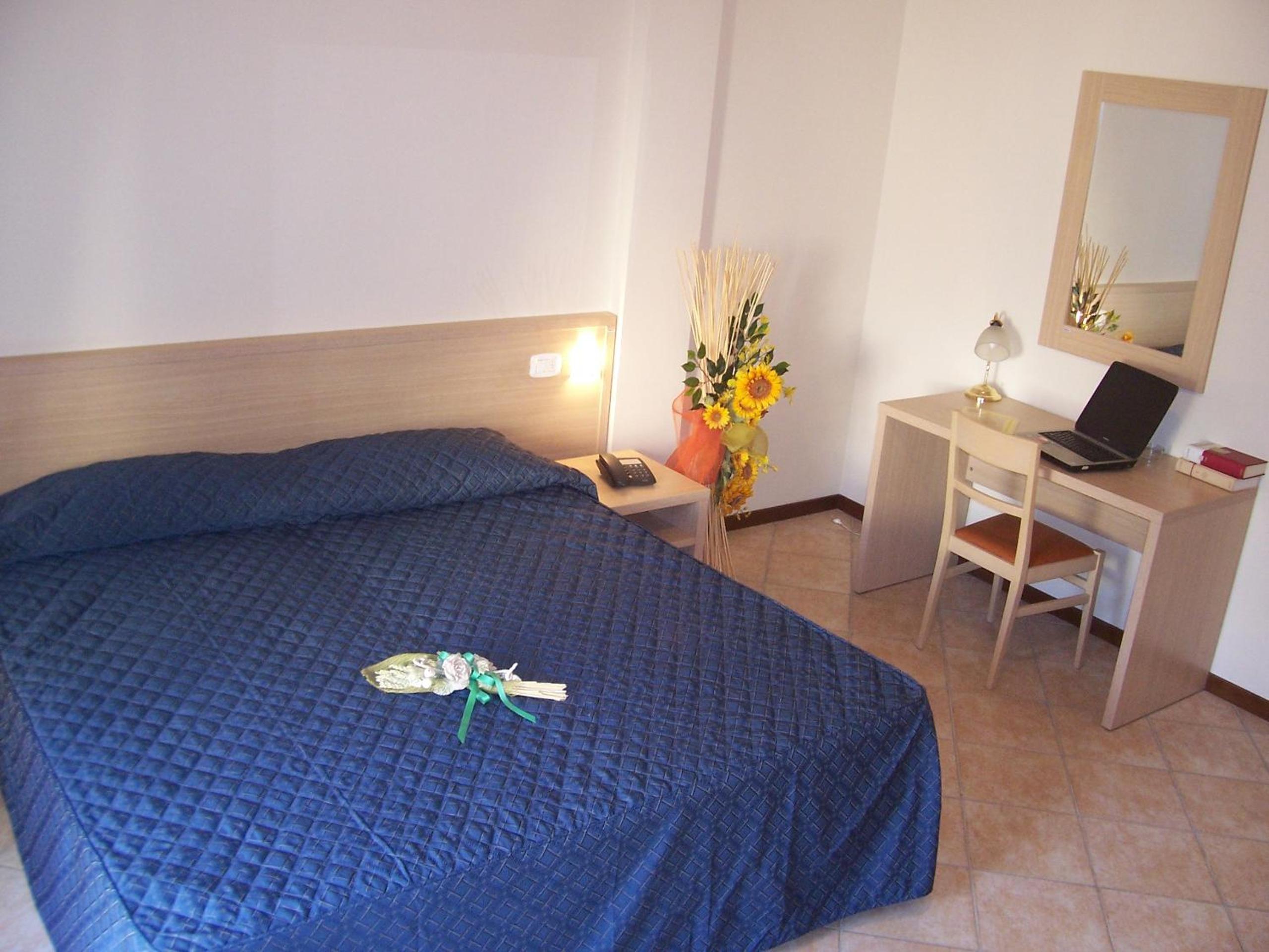 Somma Lombardo Vacations - Hotel Ristorante Tre Leoni - Property Image 11