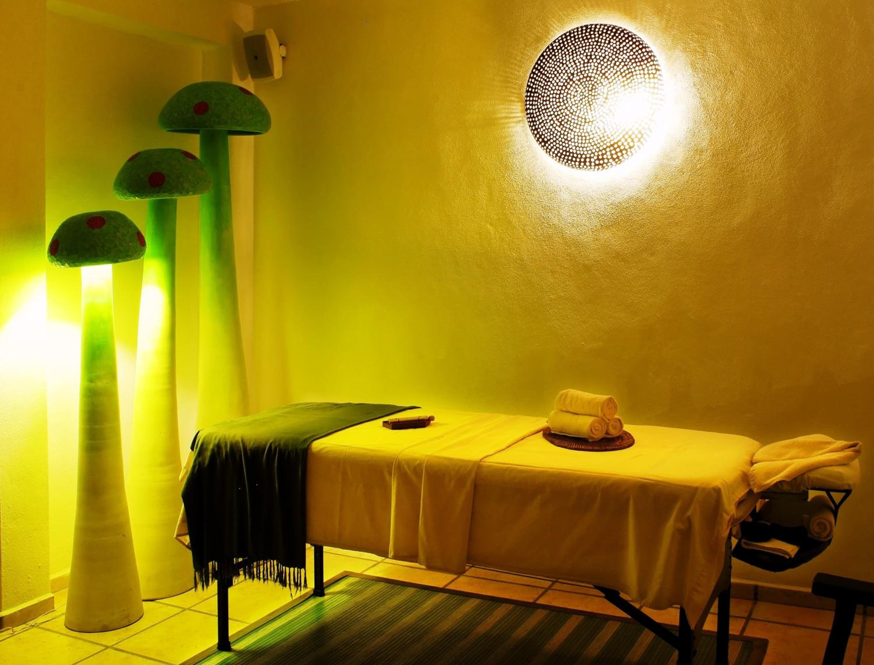 Puerto Vallarta Vacations - Grand Decameron Complex Bucerias, A Trademark All-Inclusive Resort - Property Image 5