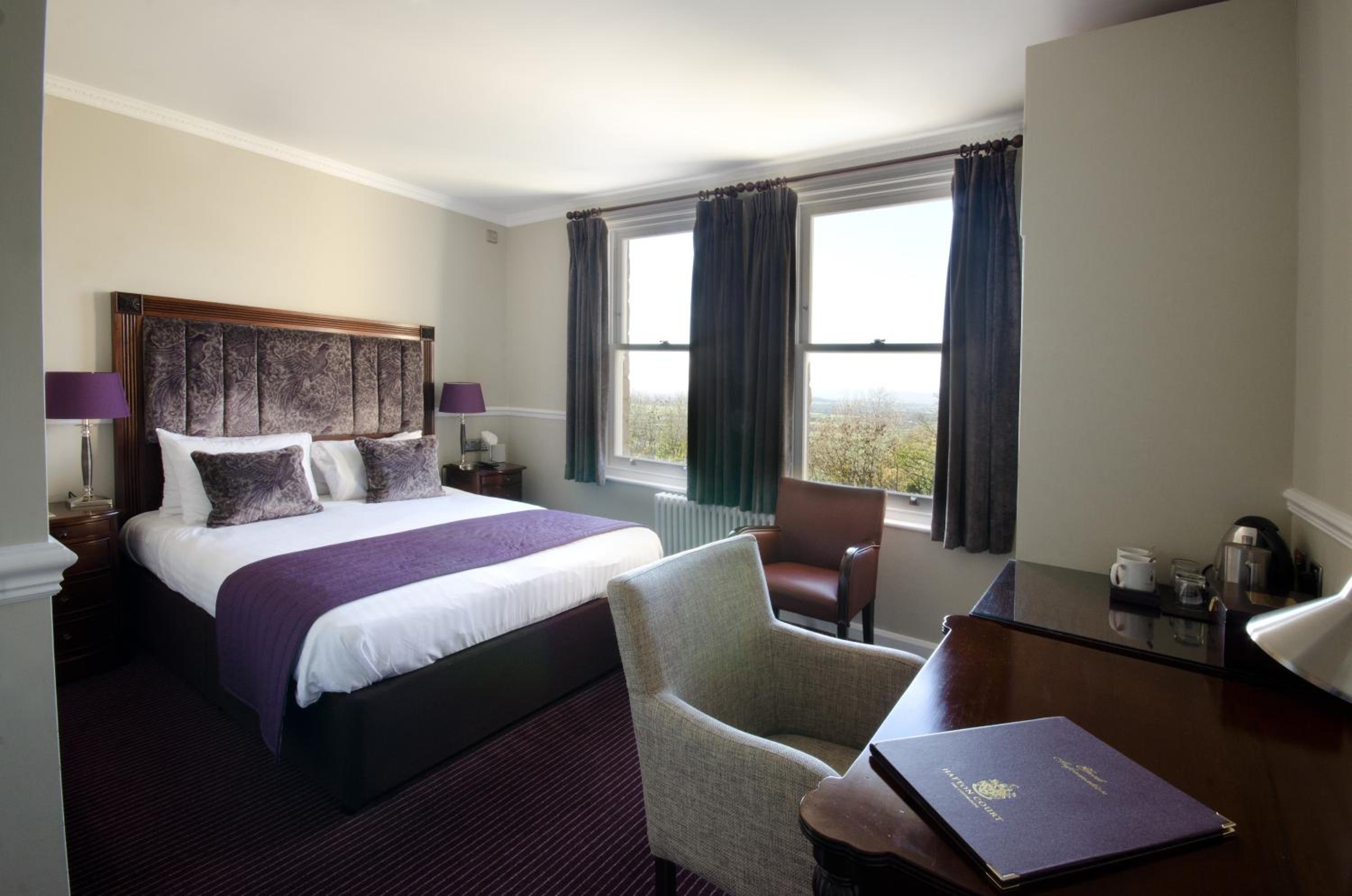 Gloucester Vacations - Hatton Court Hotel - Property Image 1
