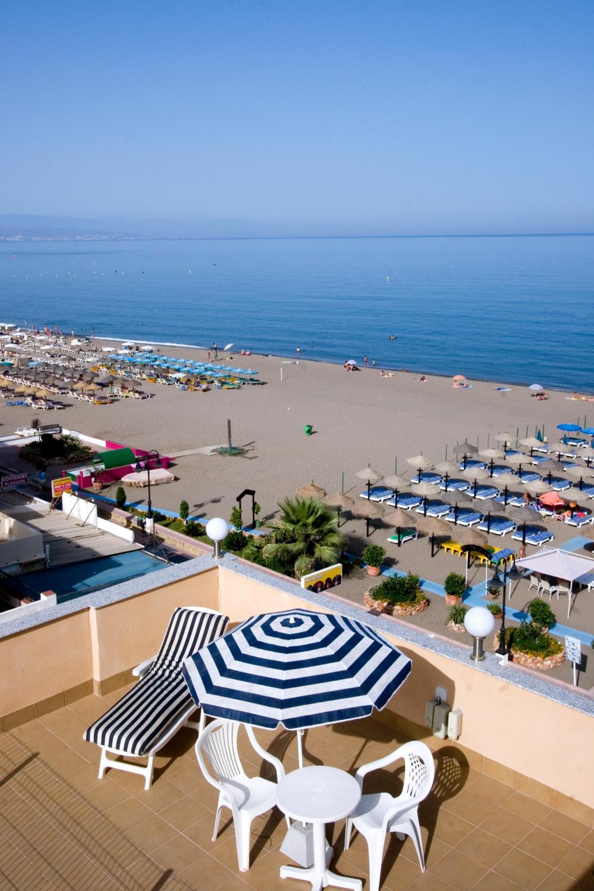 Carihuela Beach Apartamentos