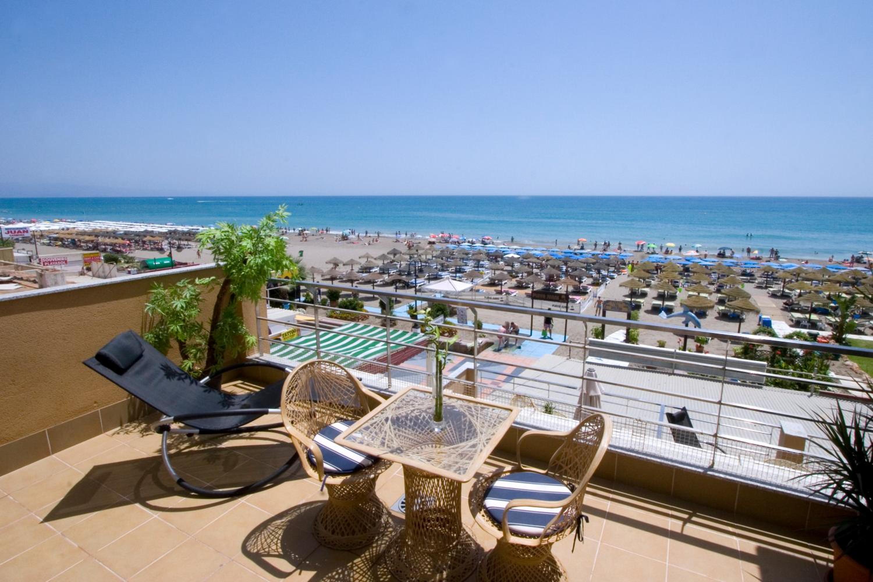Carihuela Beach Apartamentos