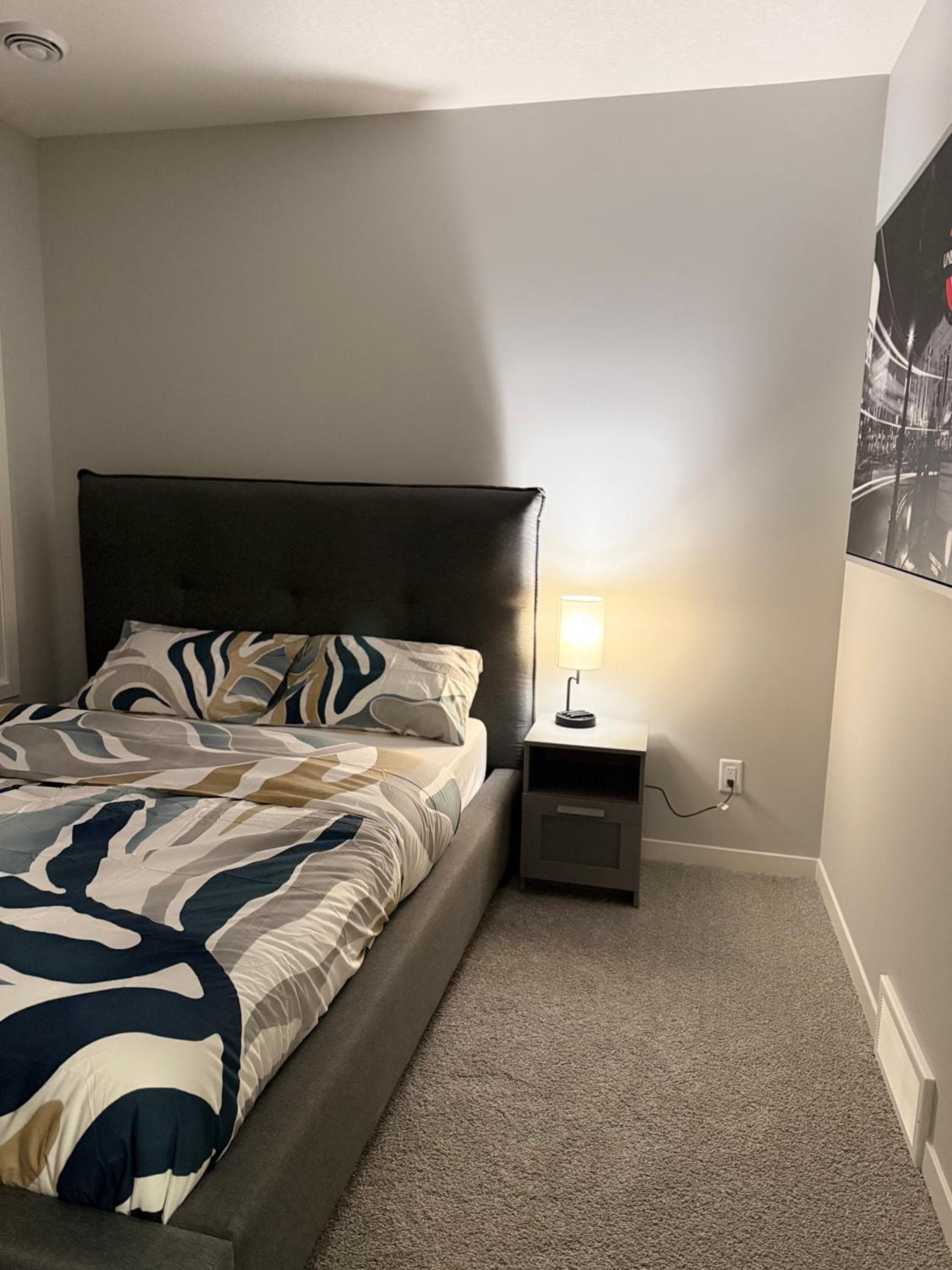 Relax, Recharge, Repeat 2Bedroom Walkout Haven