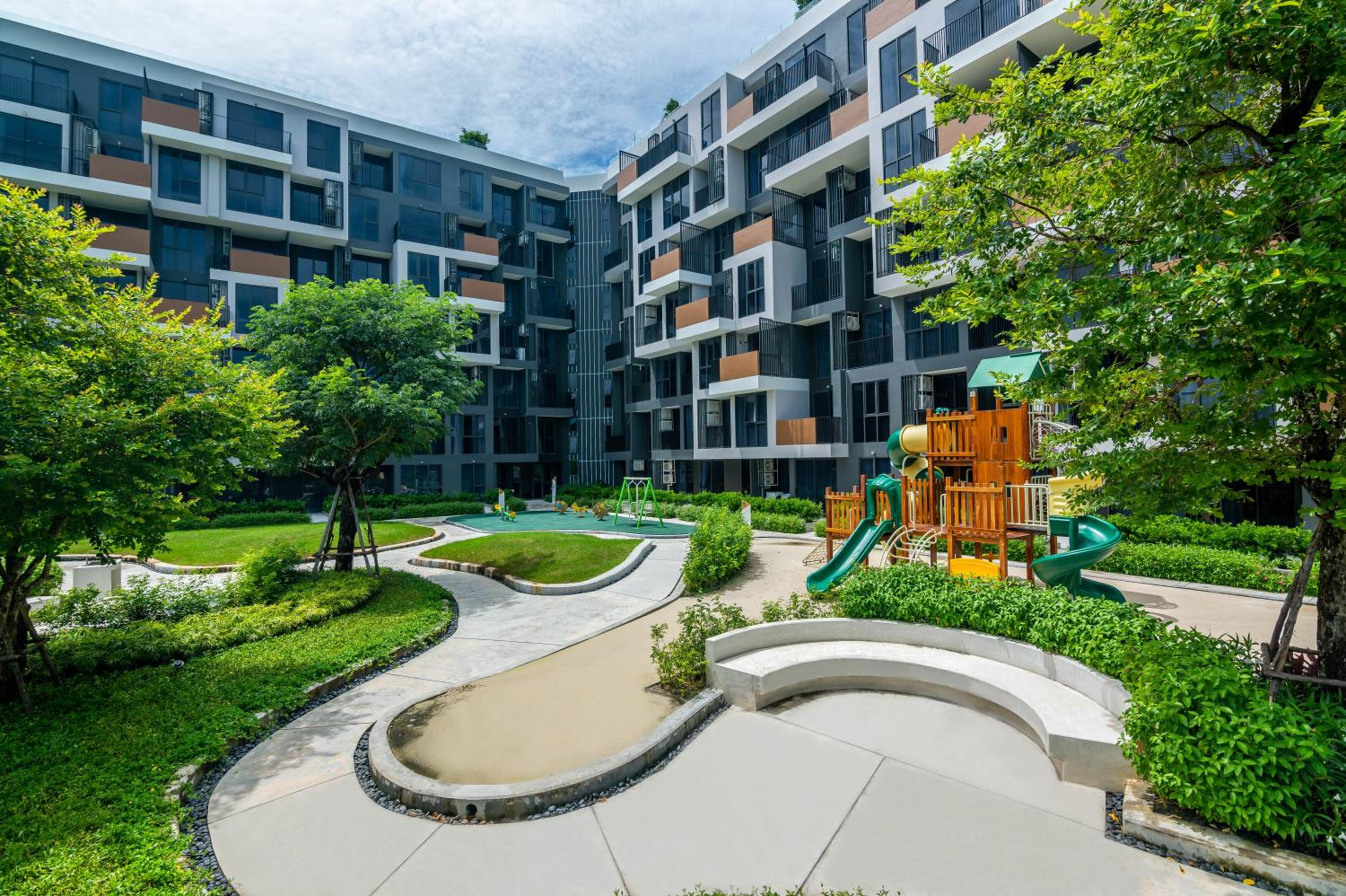 Skypark Aurora in Laguna by Banyan Living