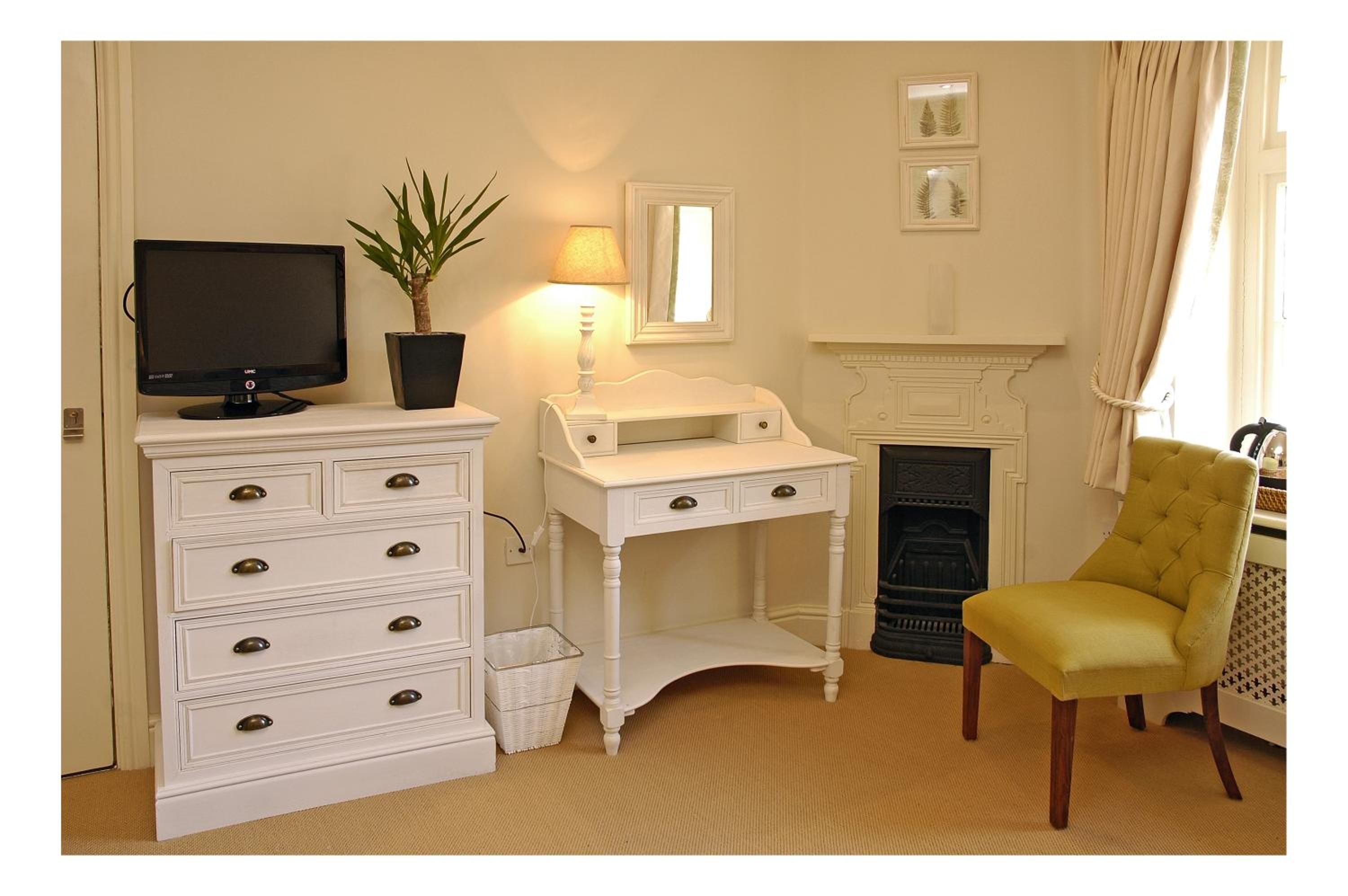 Sherborne Vacations - The Kings Arms - Property Image 19
