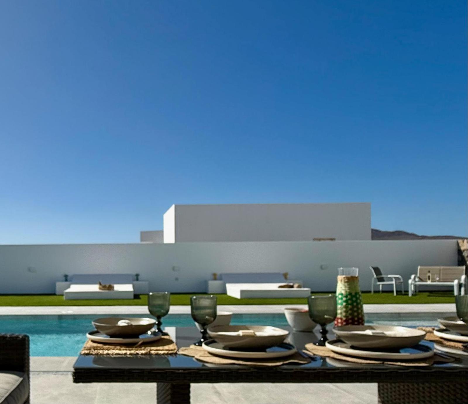 Canaryislandshost I Calma