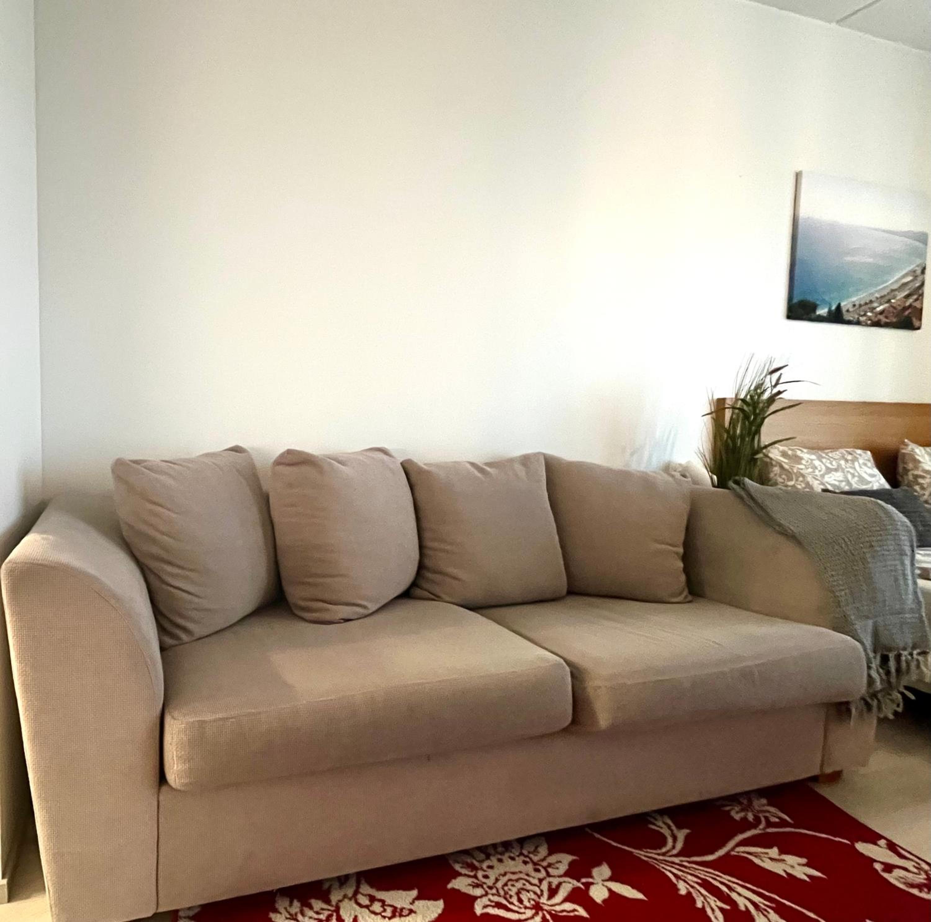 Cozy&Comfy 2BR Brand New Home near Metro