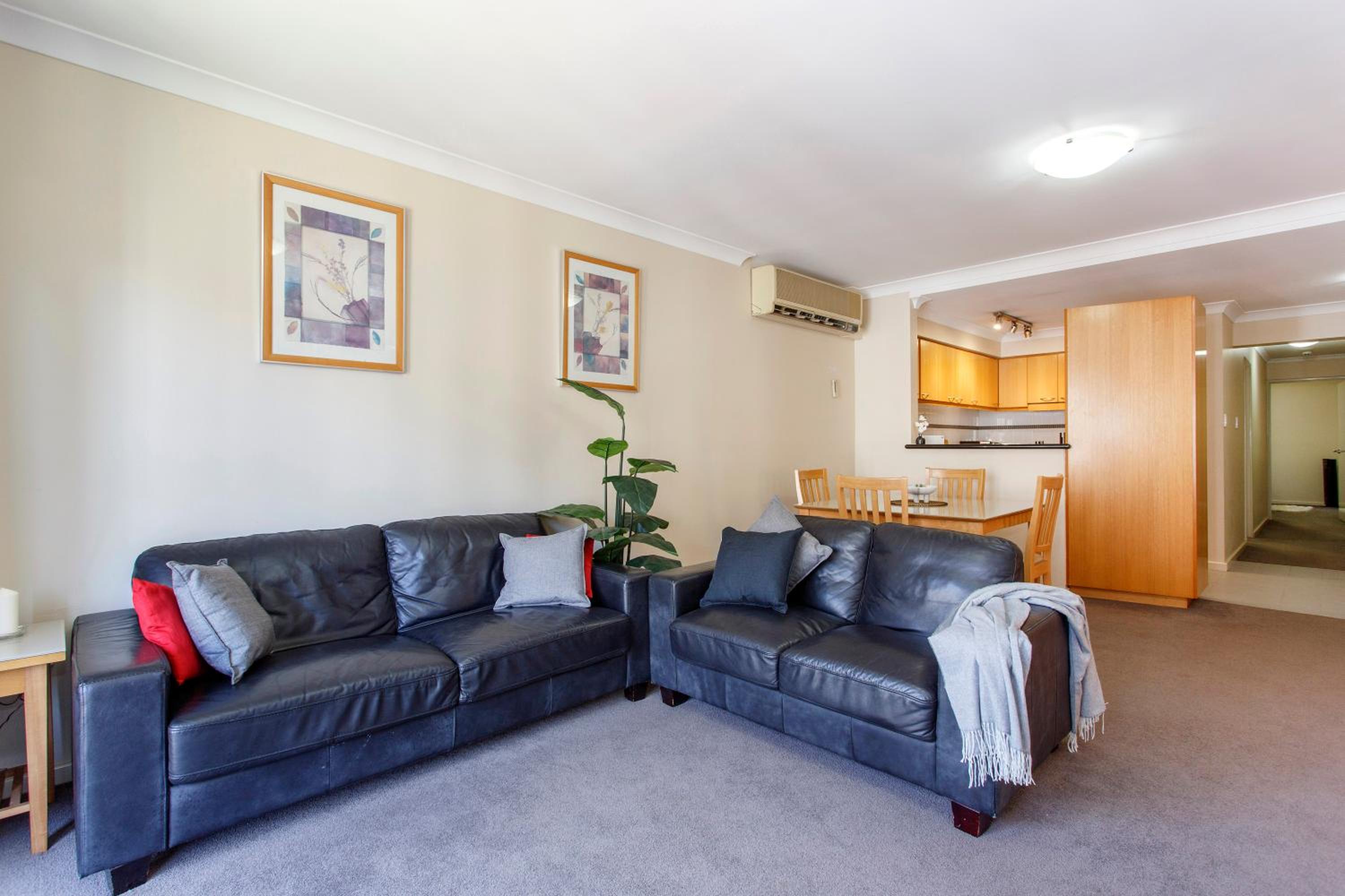 Resort-style living in Perth CBD - 2X2 Apt