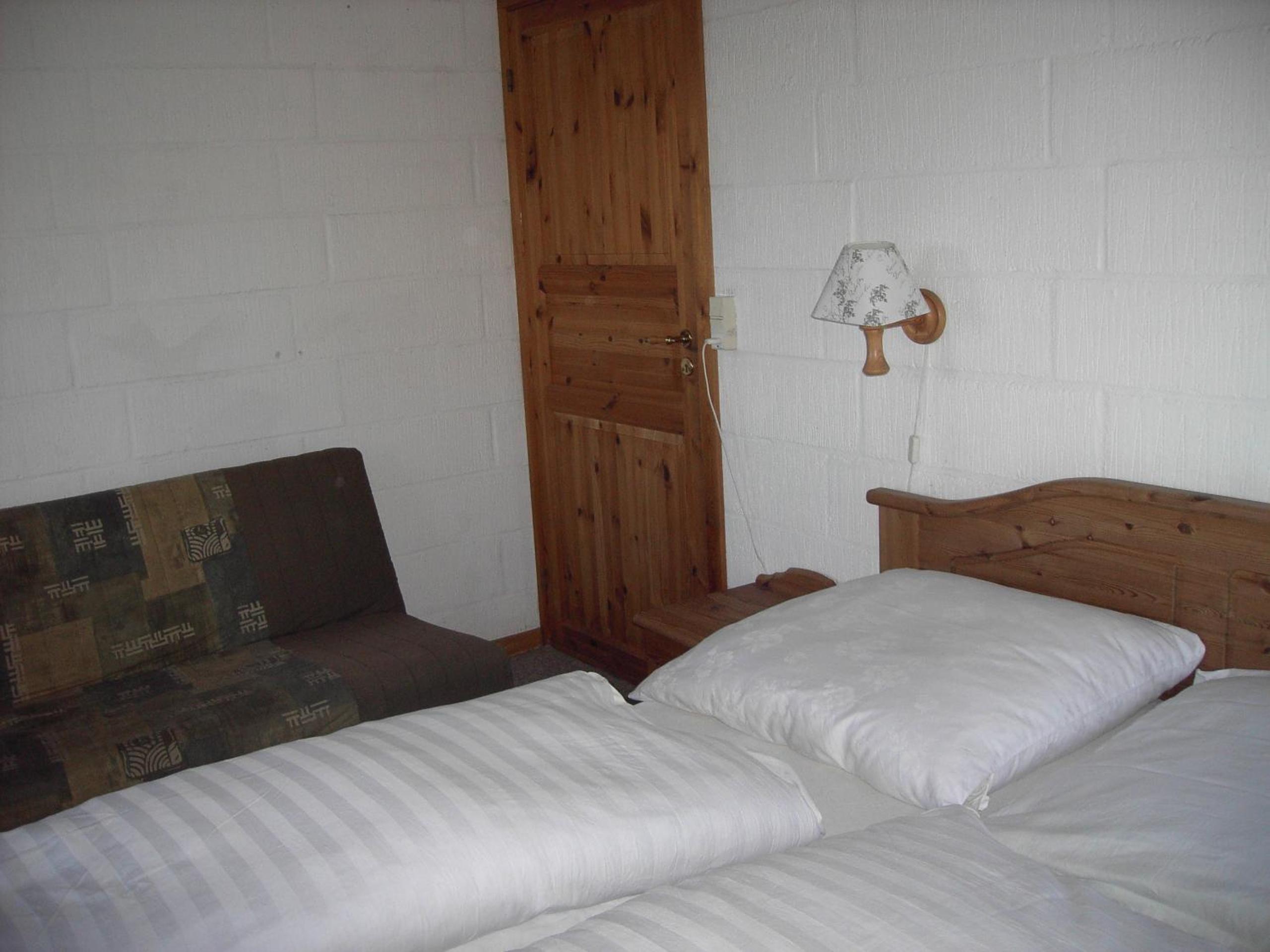 Photo 51