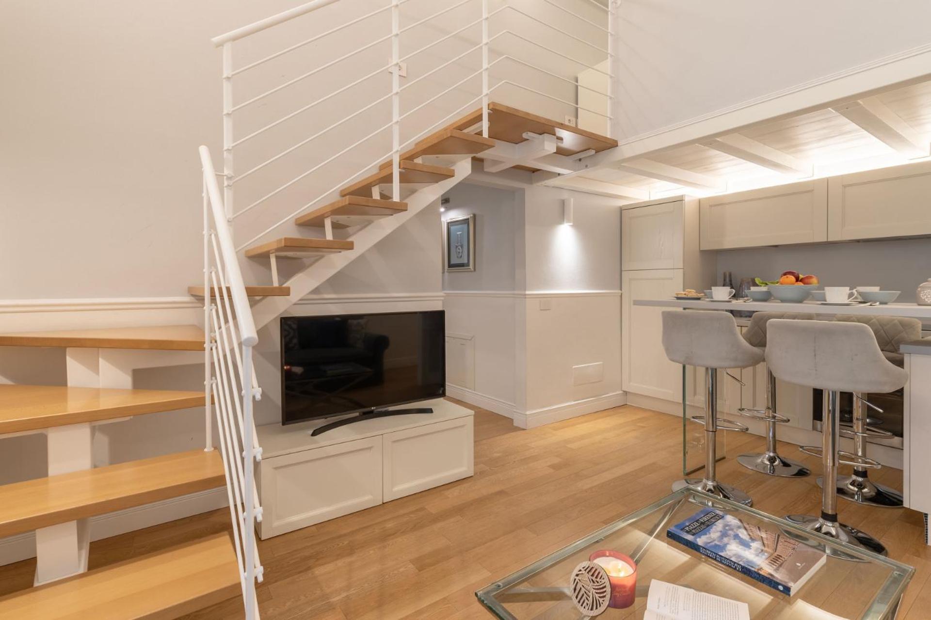 Florence Design apartment with large terrace