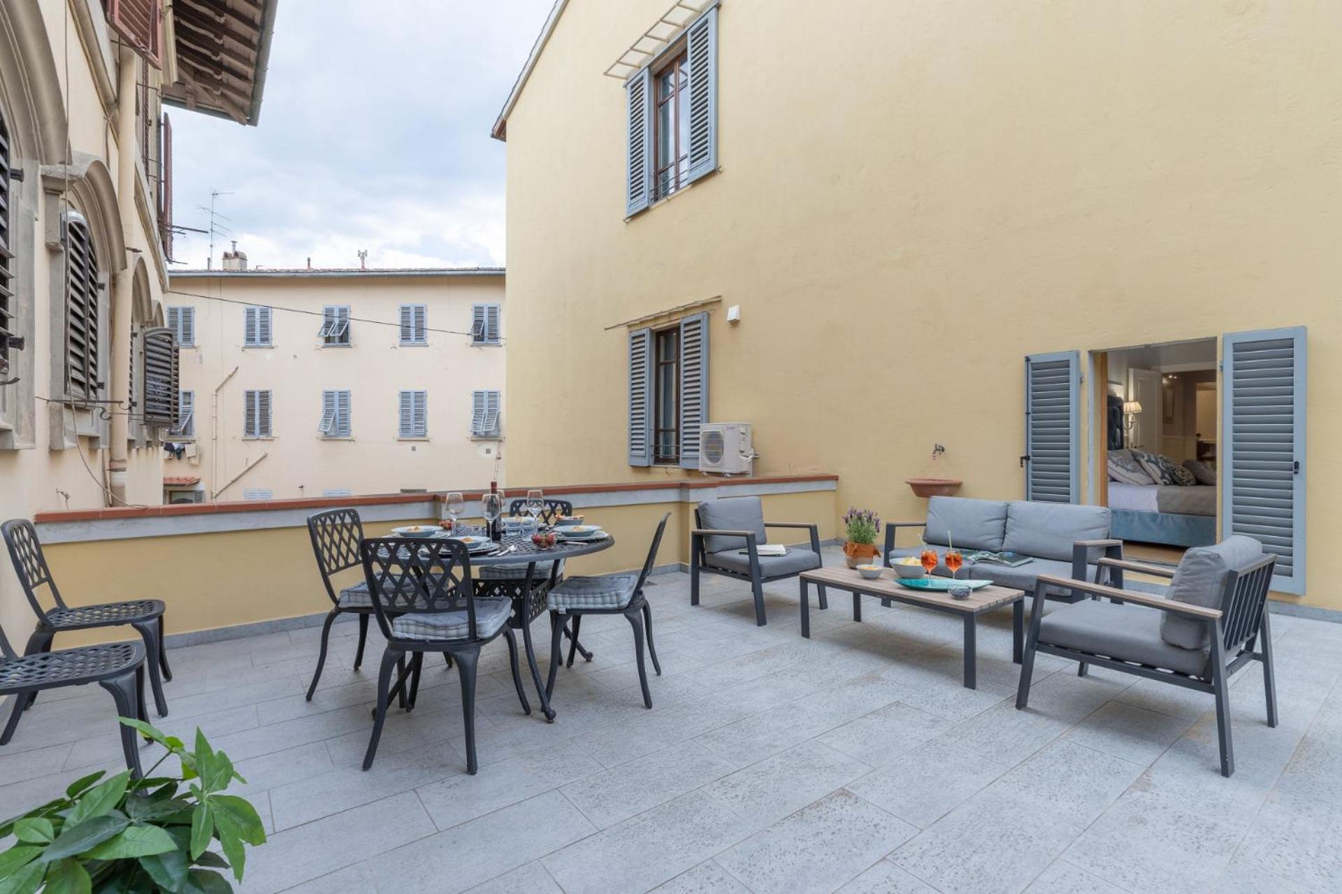 Florence Design apartment with large terrace