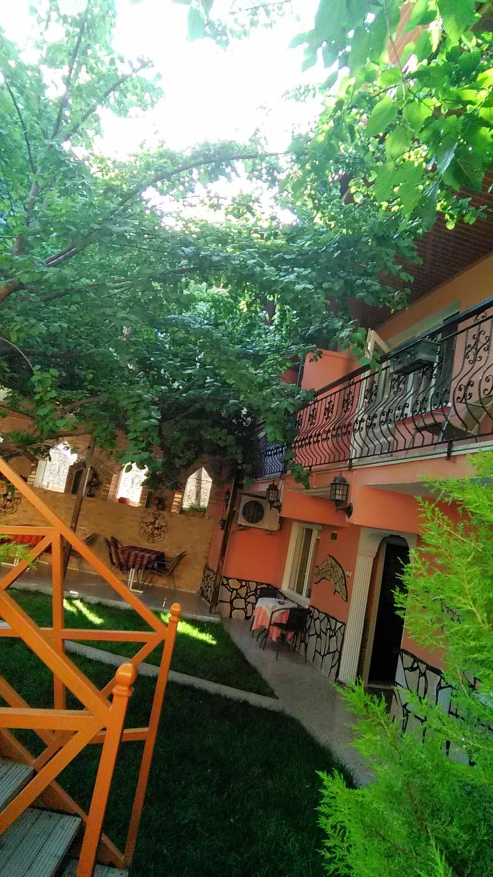 Sinter Terasse House Hotel