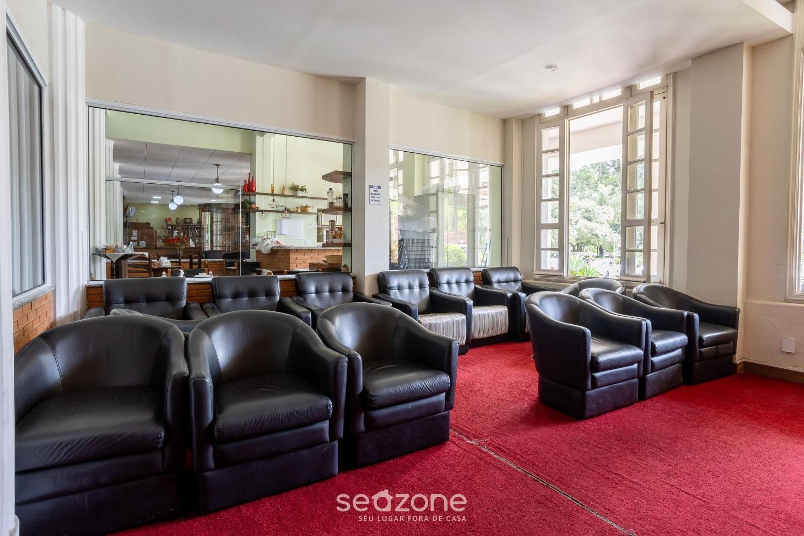 Beautiful Condominium with Leisure in Poços de Caldas - QUI