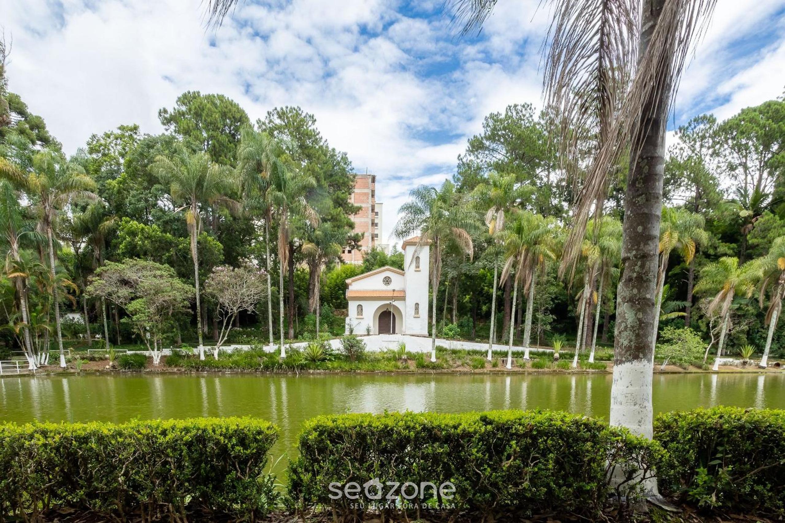Beautiful Condominium with Leisure in Poços de Caldas - QUI