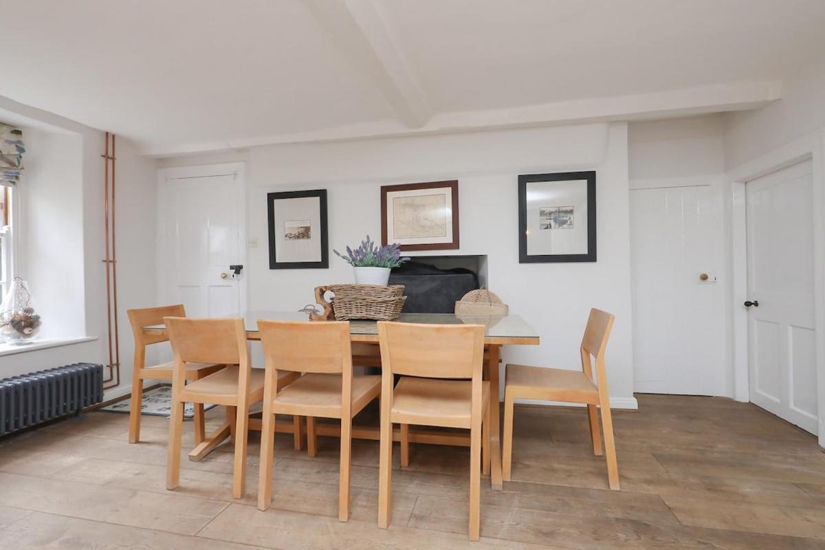 The Homestead - Family and Dog Friendly Home for upto 10