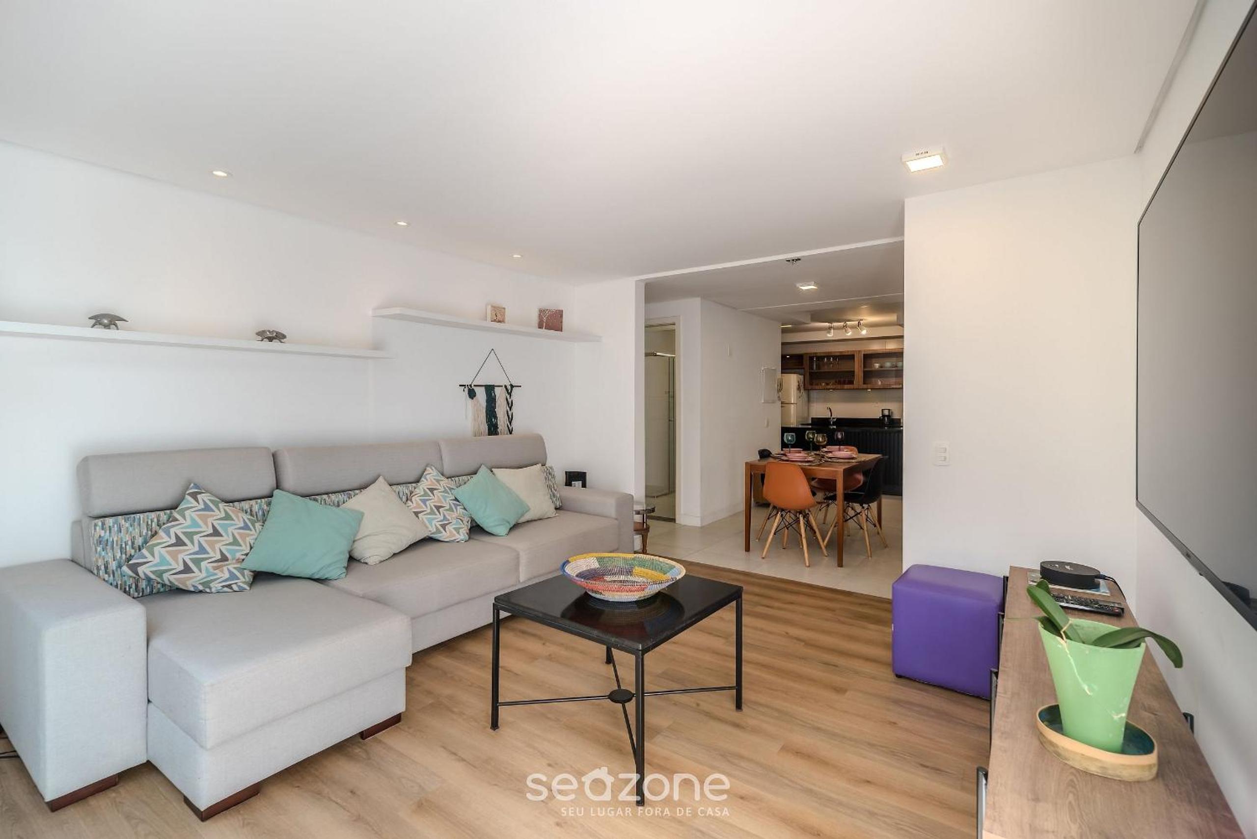 Beautiful Apart w/ Balcony 500m from Beach NNG0102